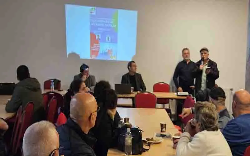 Aachen’de “Göçmenlerin Siyasete Katılımı ve Yükselen Aşırı Sağ” Toplantısı: AfD’nin Yükselişi Tartışıldı