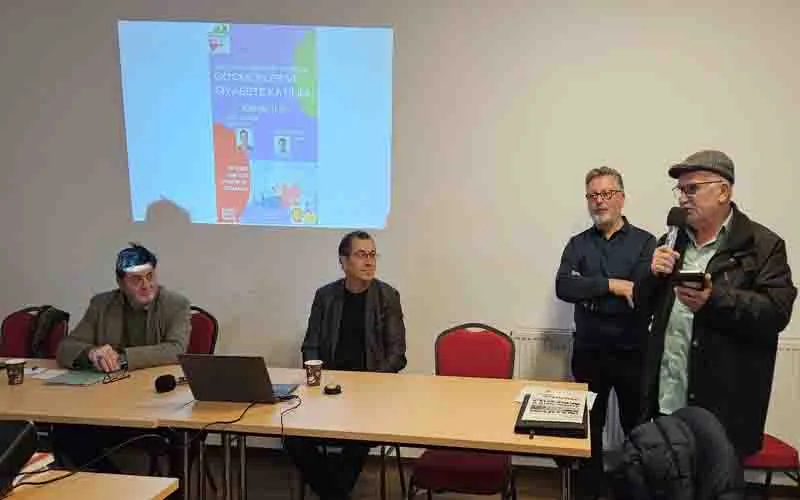 Aachen’de “Göçmenlerin Siyasete Katılımı ve Yükselen Aşırı Sağ” Toplantısı: AfD’nin Yükselişi Tartışıldı