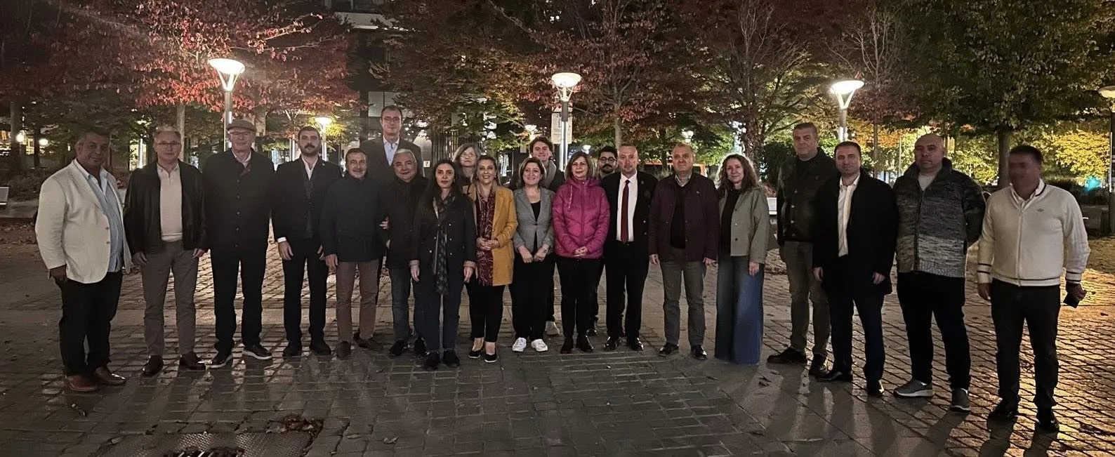 BRÜKSEL, CHP MİTİNGİNE HAZIRLANIYOR