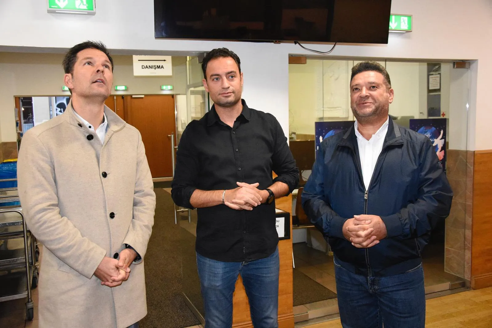 Steffen Krach ve Sevim Aydın’dan BAT-Cemevi’ne Ziyaret