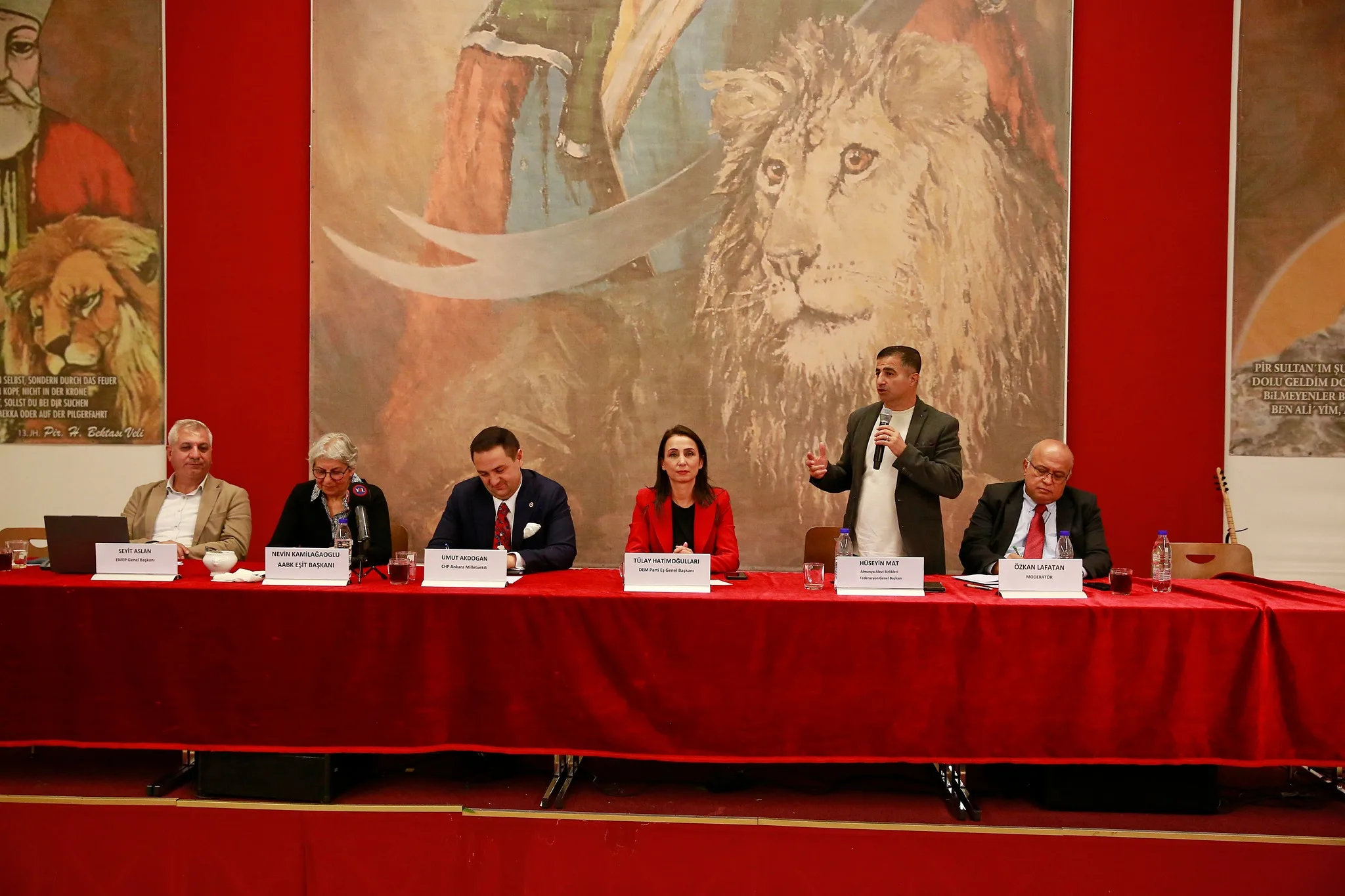 Berlin’deki Barış Konferansından Devlete Mesaj: Adım Atın!