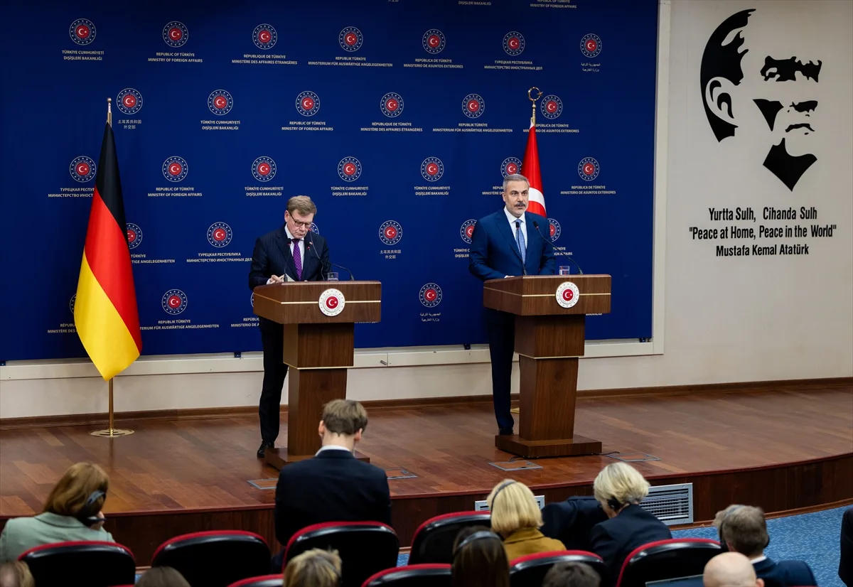 Wadephul, Türkiye'nin dış politikada ülkesinin stratejik ortağı olduğunu söyledi