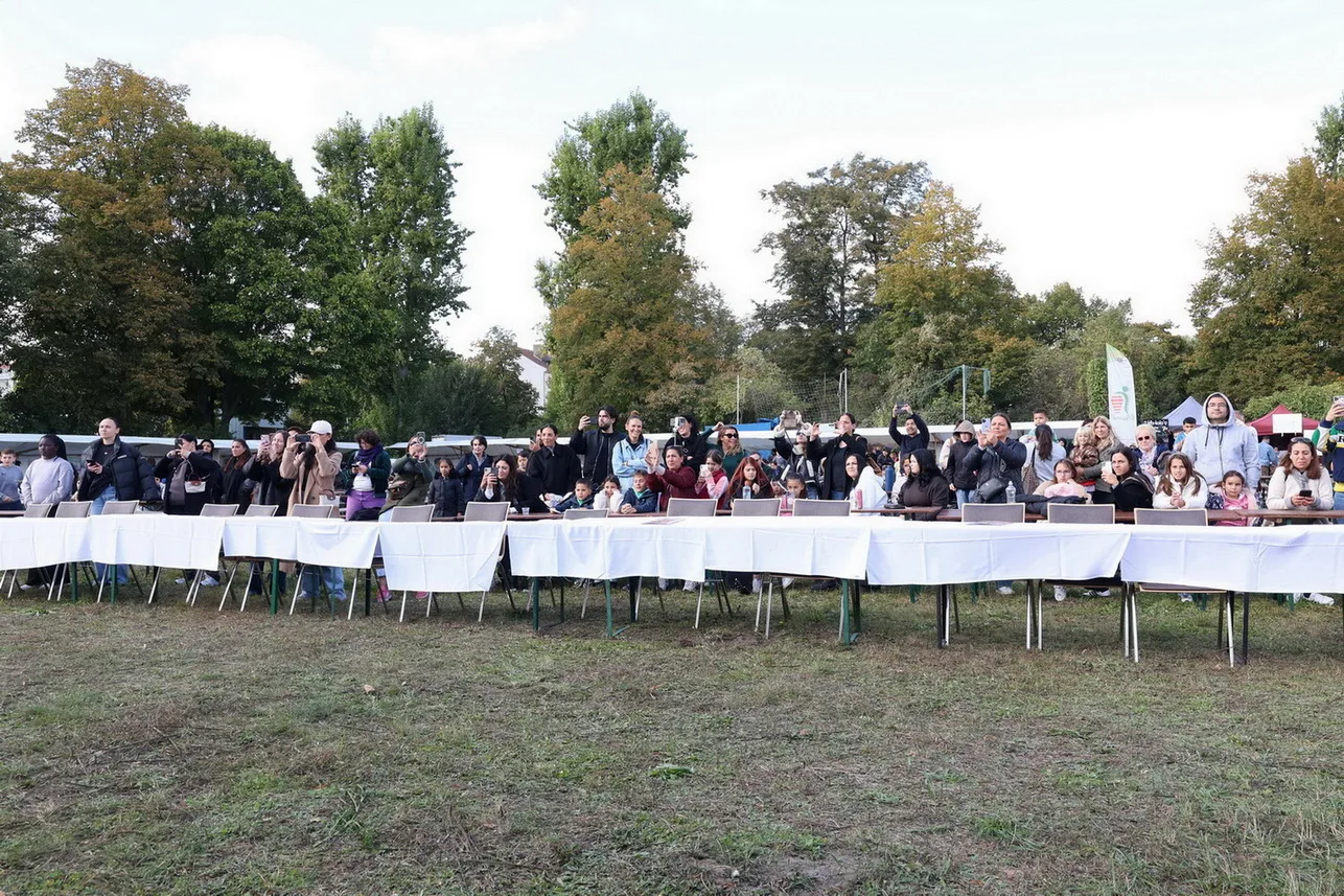 Berlin’de MÜSİAD CUP 2025 Coşkusu: Minik Futbolcular Dayanışma, Spor ve İyilikte Buluştu