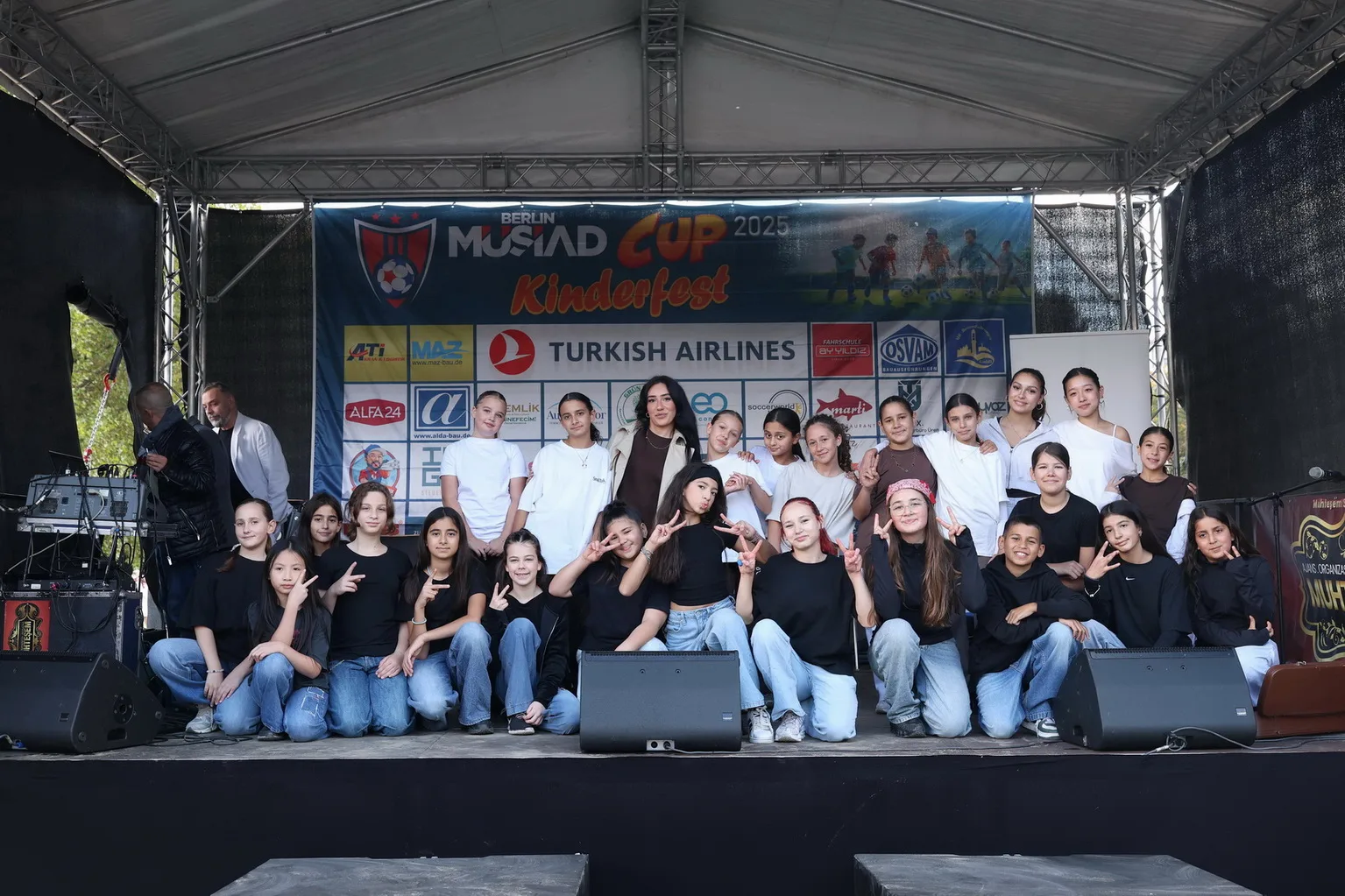 Berlin’de MÜSİAD CUP 2025 Coşkusu: Minik Futbolcular Dayanışma, Spor ve İyilikte Buluştu