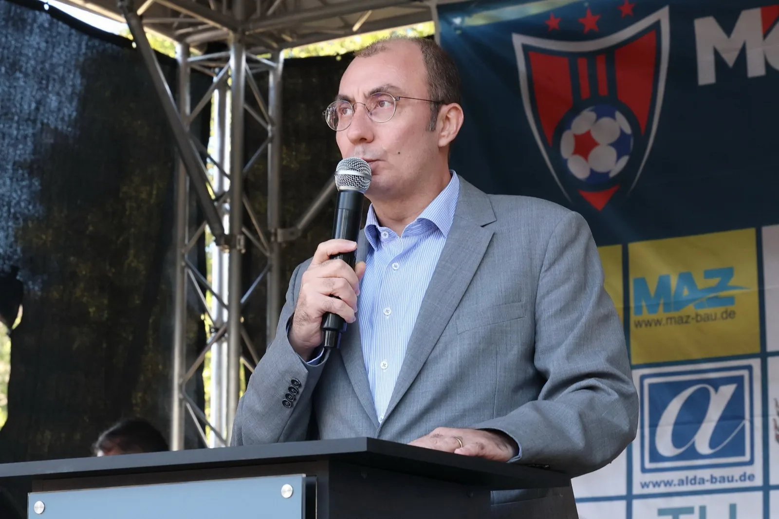 Berlin’de MÜSİAD CUP 2025 Coşkusu: Minik Futbolcular Dayanışma, Spor ve İyilikte Buluştu