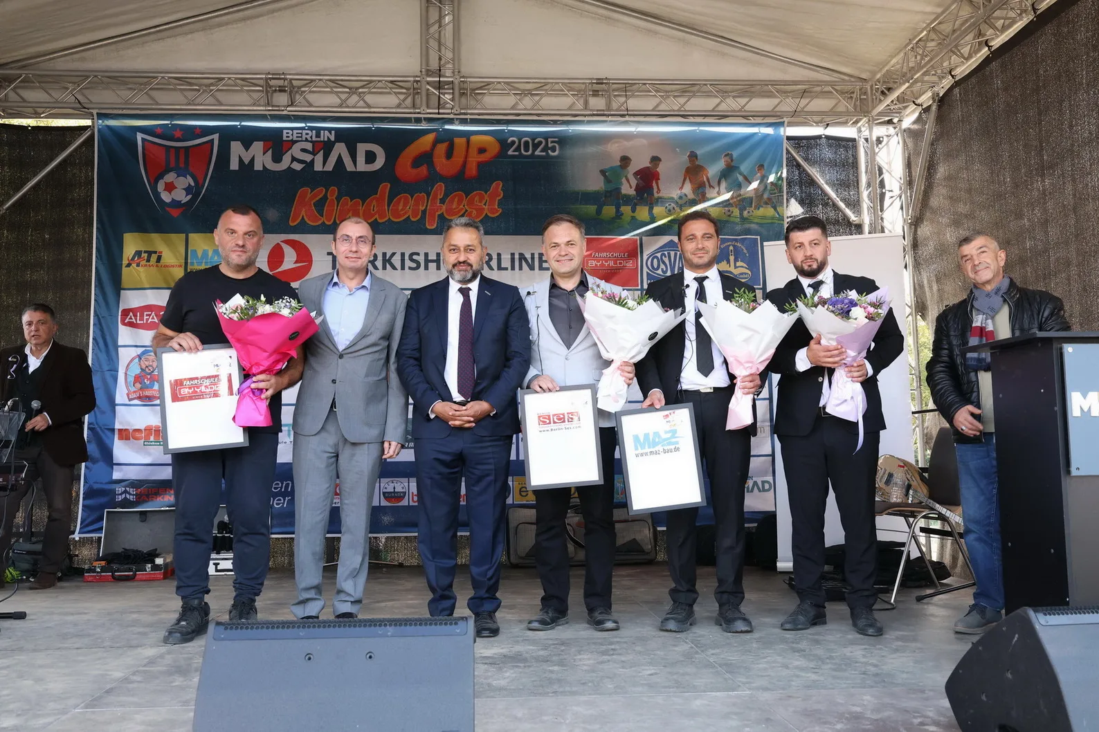 Berlin’de MÜSİAD CUP 2025 Coşkusu: Minik Futbolcular Dayanışma, Spor ve İyilikte Buluştu