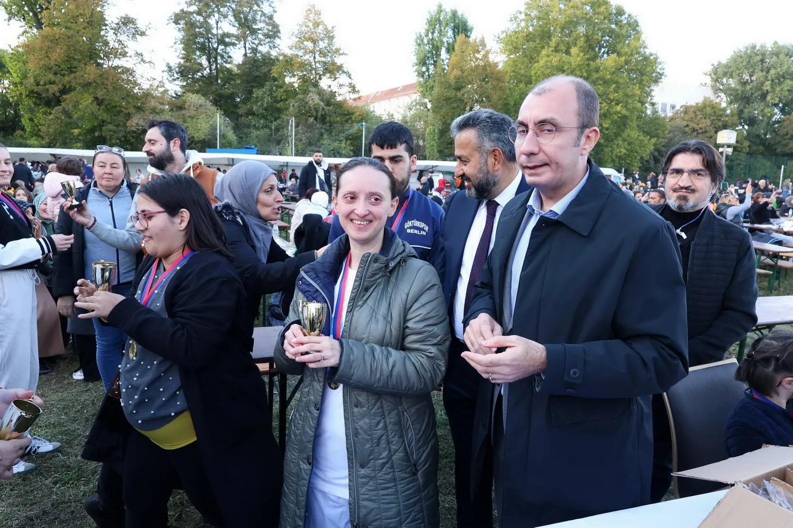 Berlin’de MÜSİAD CUP 2025 Coşkusu: Minik Futbolcular Dayanışma, Spor ve İyilikte Buluştu