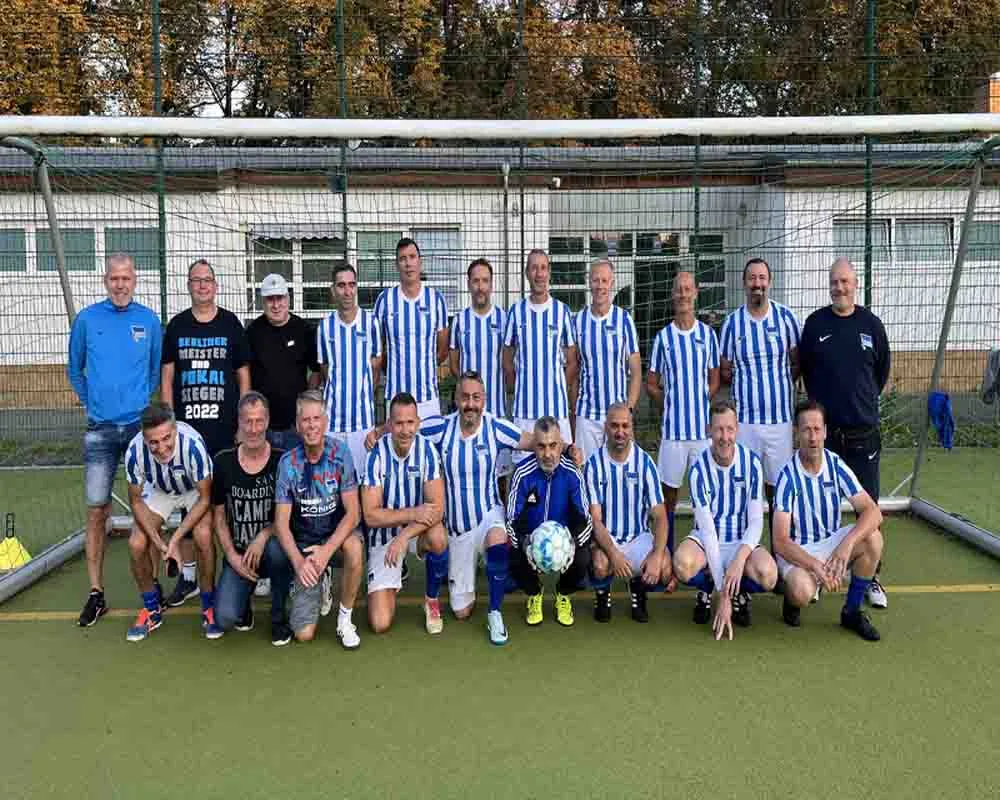 Hertha BSC Veteranlar, Namağlup Lider Stern Britz’i 4-3 Mağlup Etti