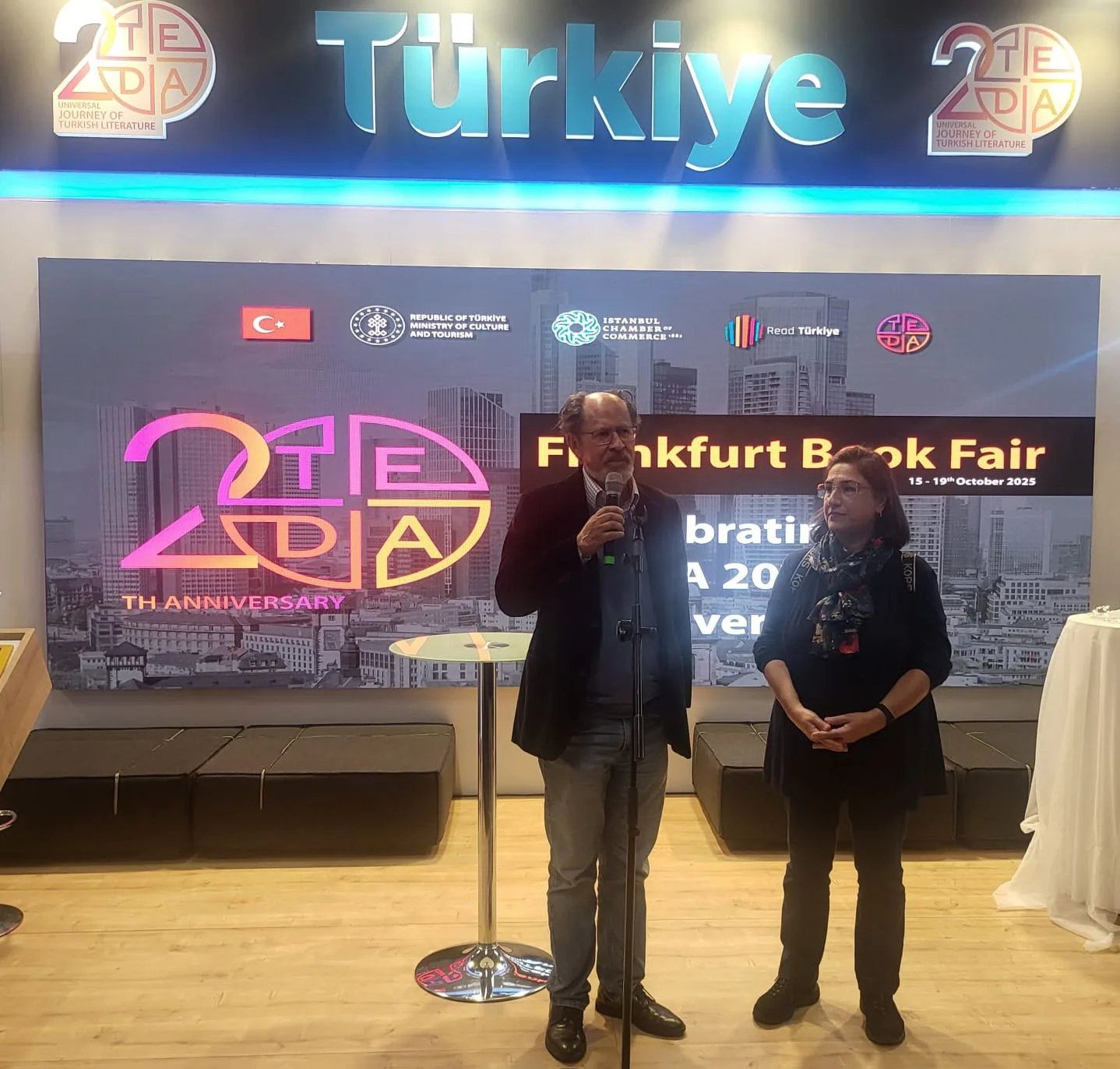 TEDA’ya Frankfurt’ta yaşgünü kutlaması