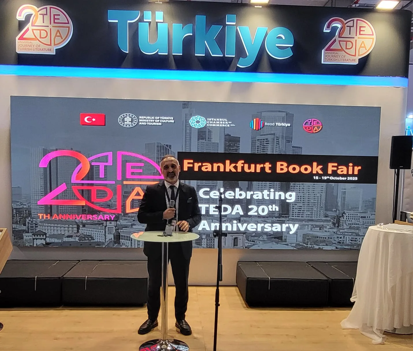 TEDA’ya Frankfurt’ta yaşgünü kutlaması