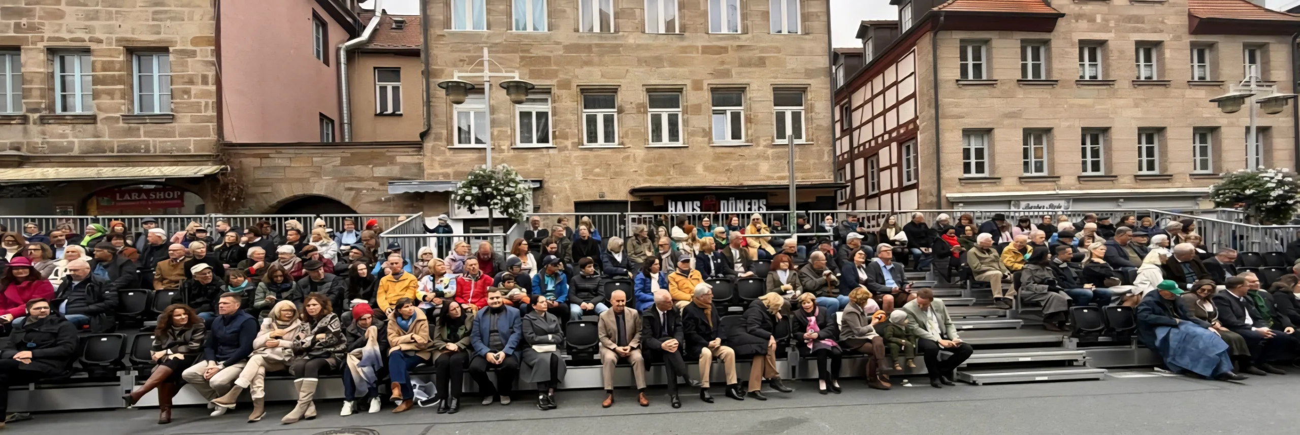 Fürth Hasat Bayramı’nda Türk Folklorcular Alkış Topladı