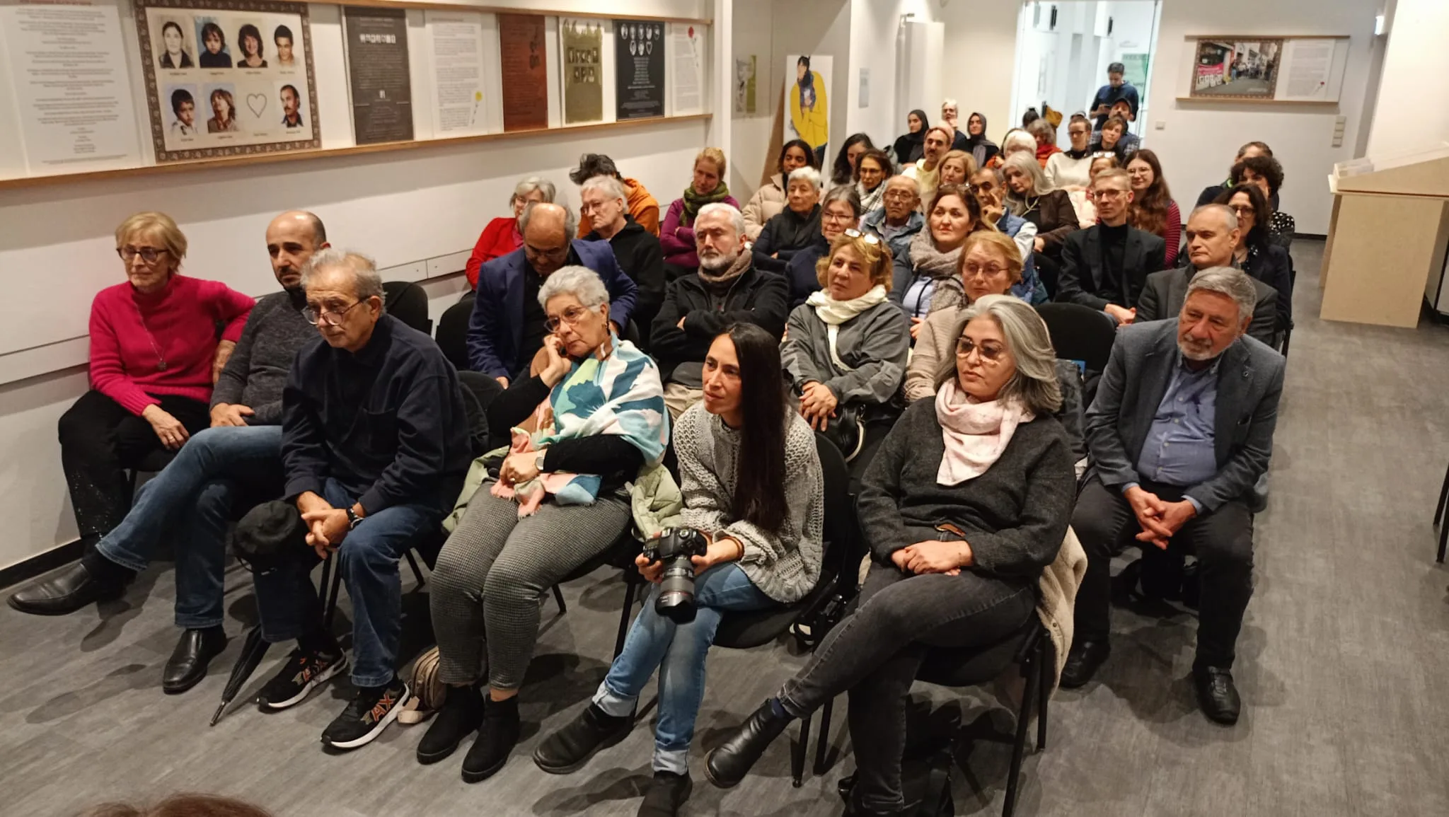 Fakir Baykurt Almanya’da Anma Etkinliğiyle Saygıyla Yâd Edildi