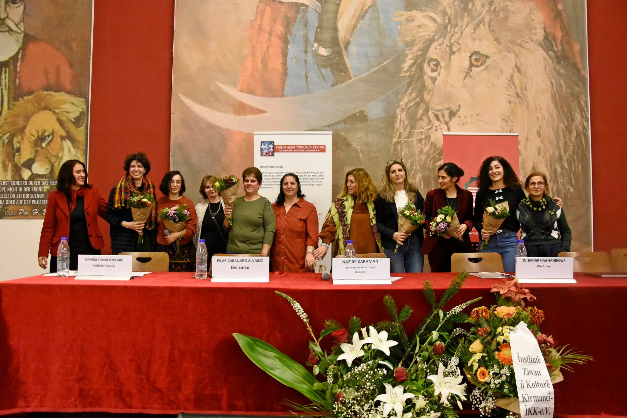 Berlin`de Kadına Yönelik Şiddete Karşı Panel