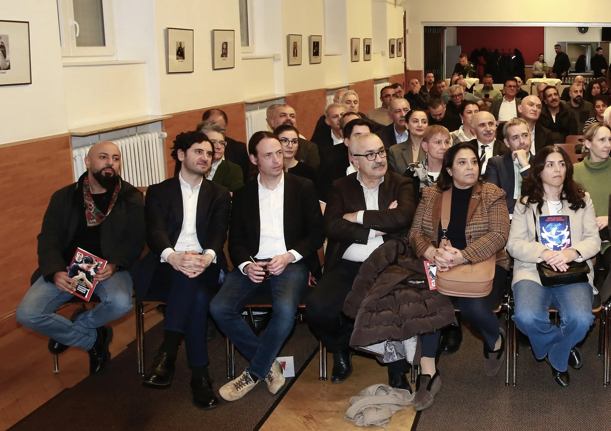 Berlin Cemevi’nin ‘Siyasi Sonbahar Resepsiyonu’nda Birlik ve İşbirliği Mesajları