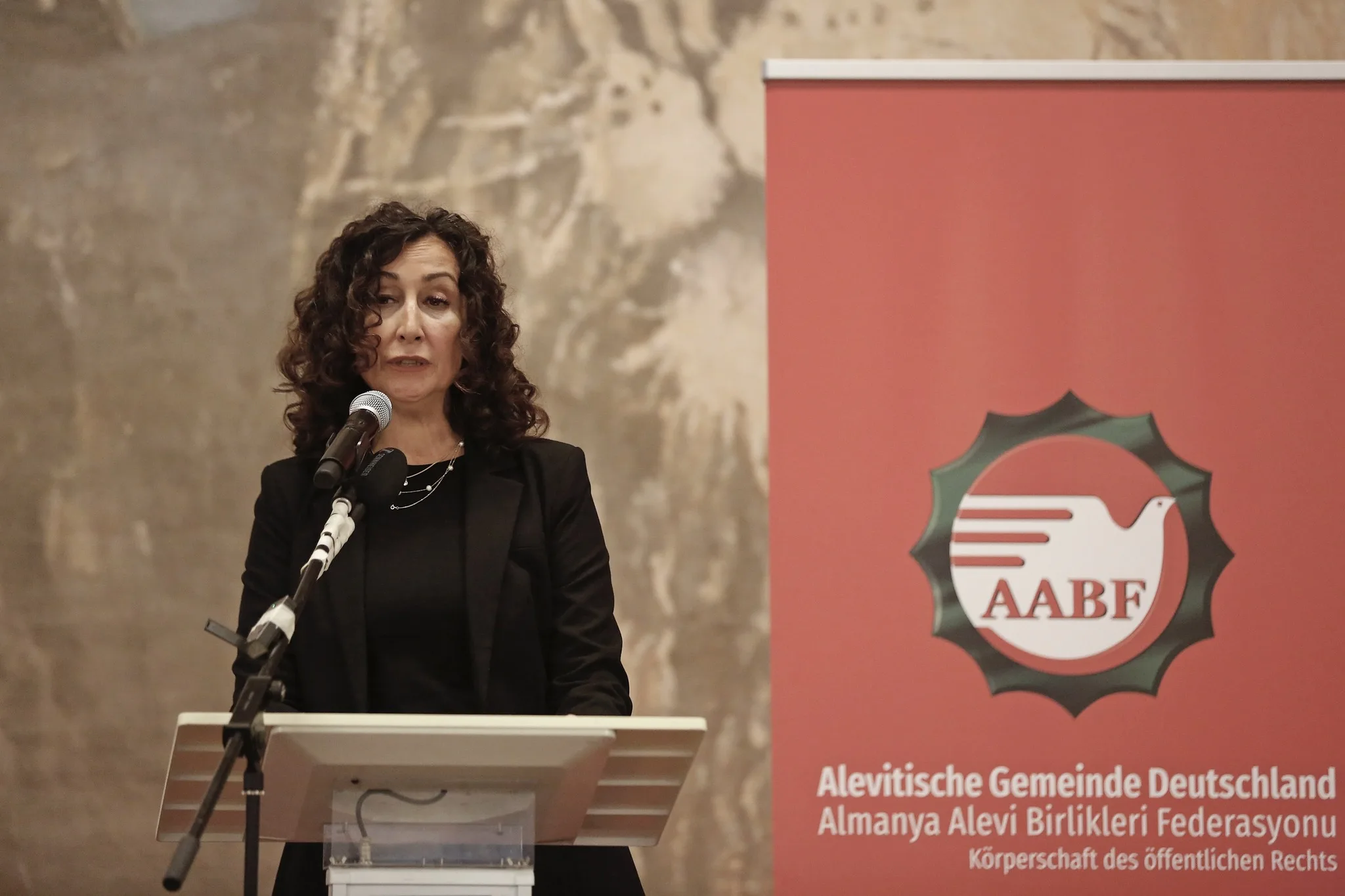 Berlin Cemevi’nin ‘Siyasi Sonbahar Resepsiyonu’nda Birlik ve İşbirliği Mesajları