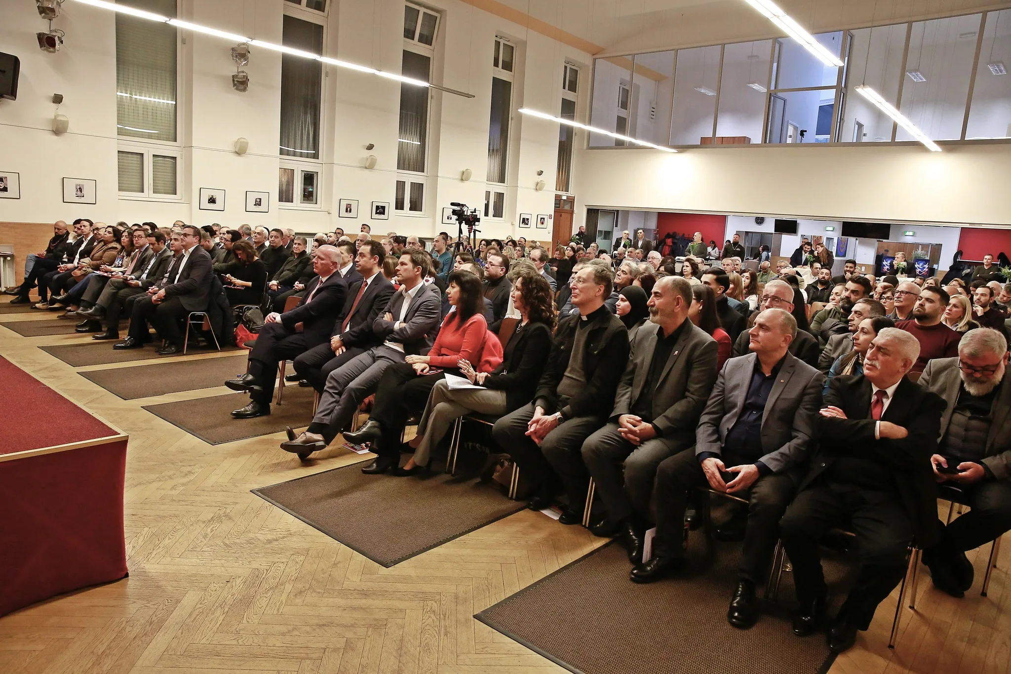 Berlin Cemevi’nin ‘Siyasi Sonbahar Resepsiyonu’nda Birlik ve İşbirliği Mesajları