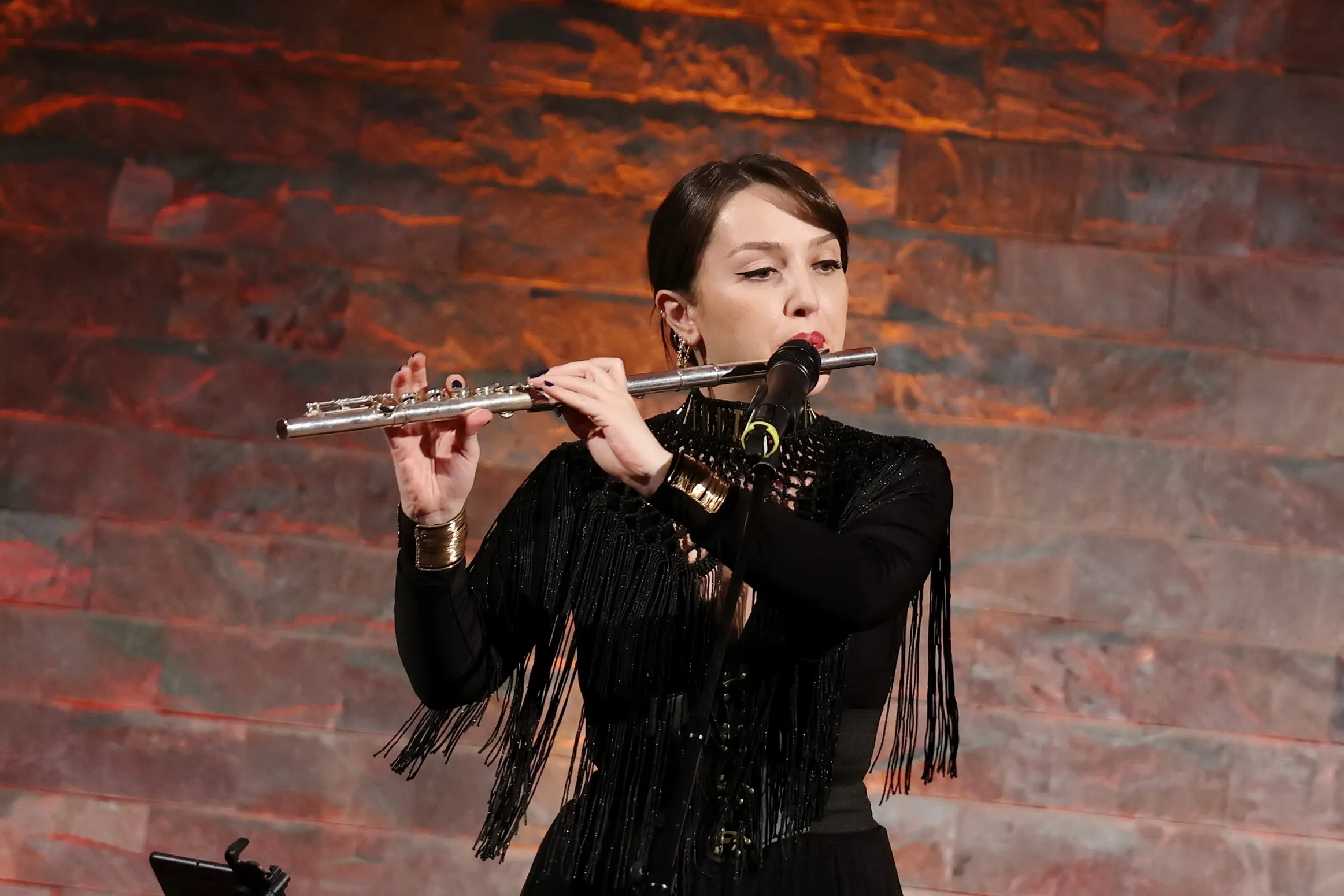 Samida Berlin’de Çok Dilli Bir Konserle Büyüledi