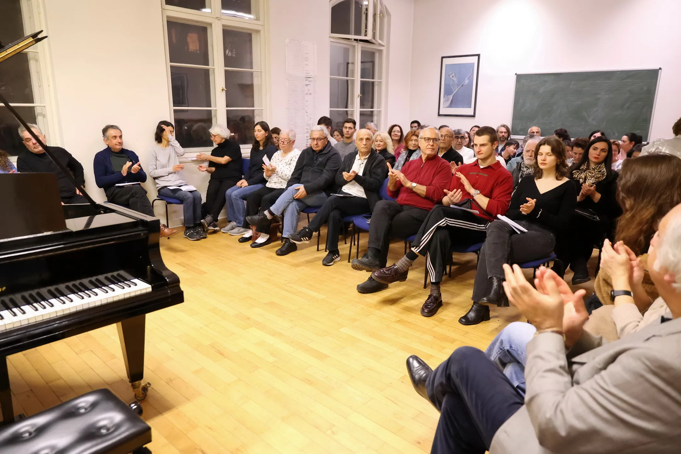 Berlin’de “Seslerin Diyaloğu” Konseri: Kültürlerarası Müzik Buluşması Büyük İlgi Gördü