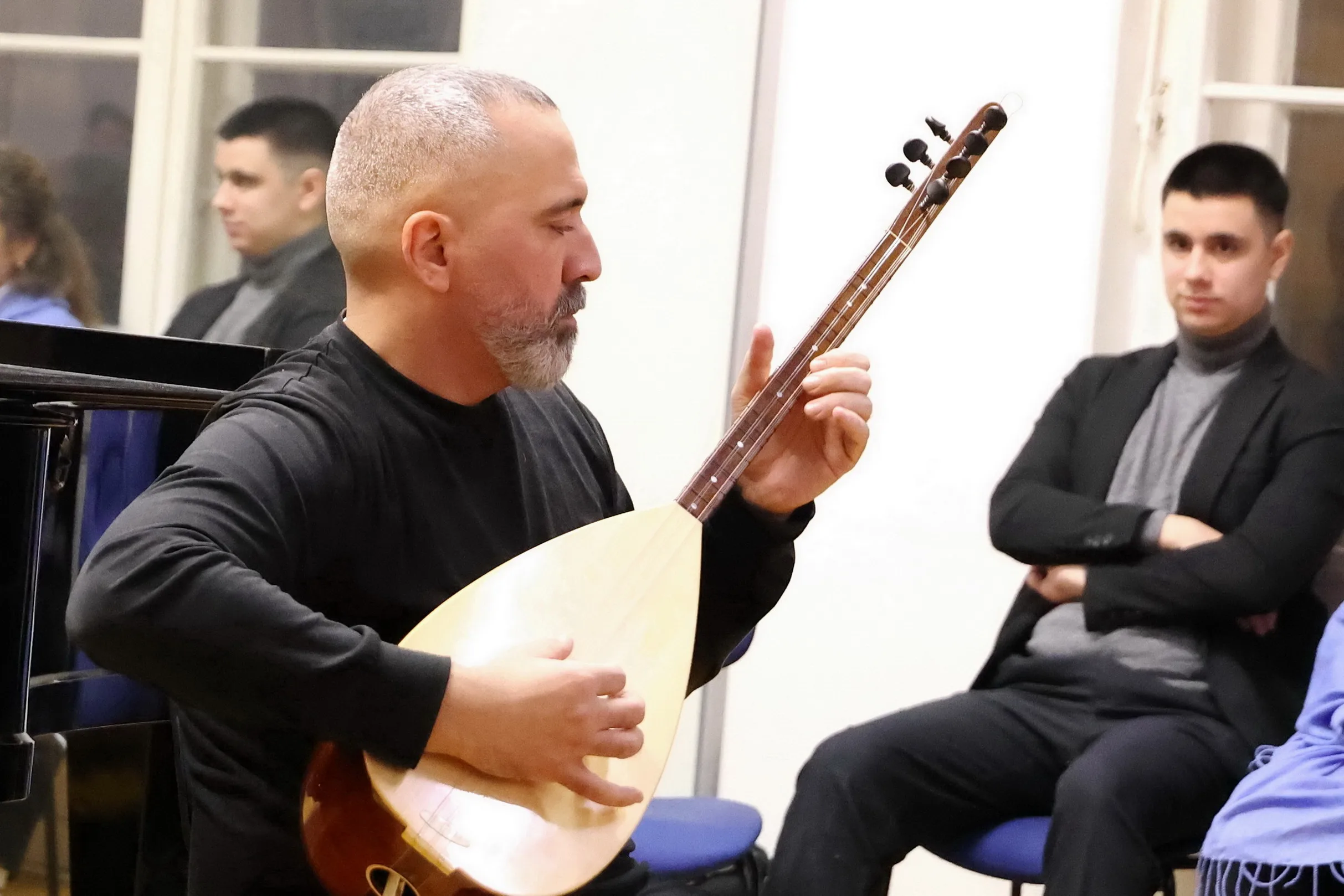 Berlin’de “Seslerin Diyaloğu” Konseri: Kültürlerarası Müzik Buluşması Büyük İlgi Gördü
