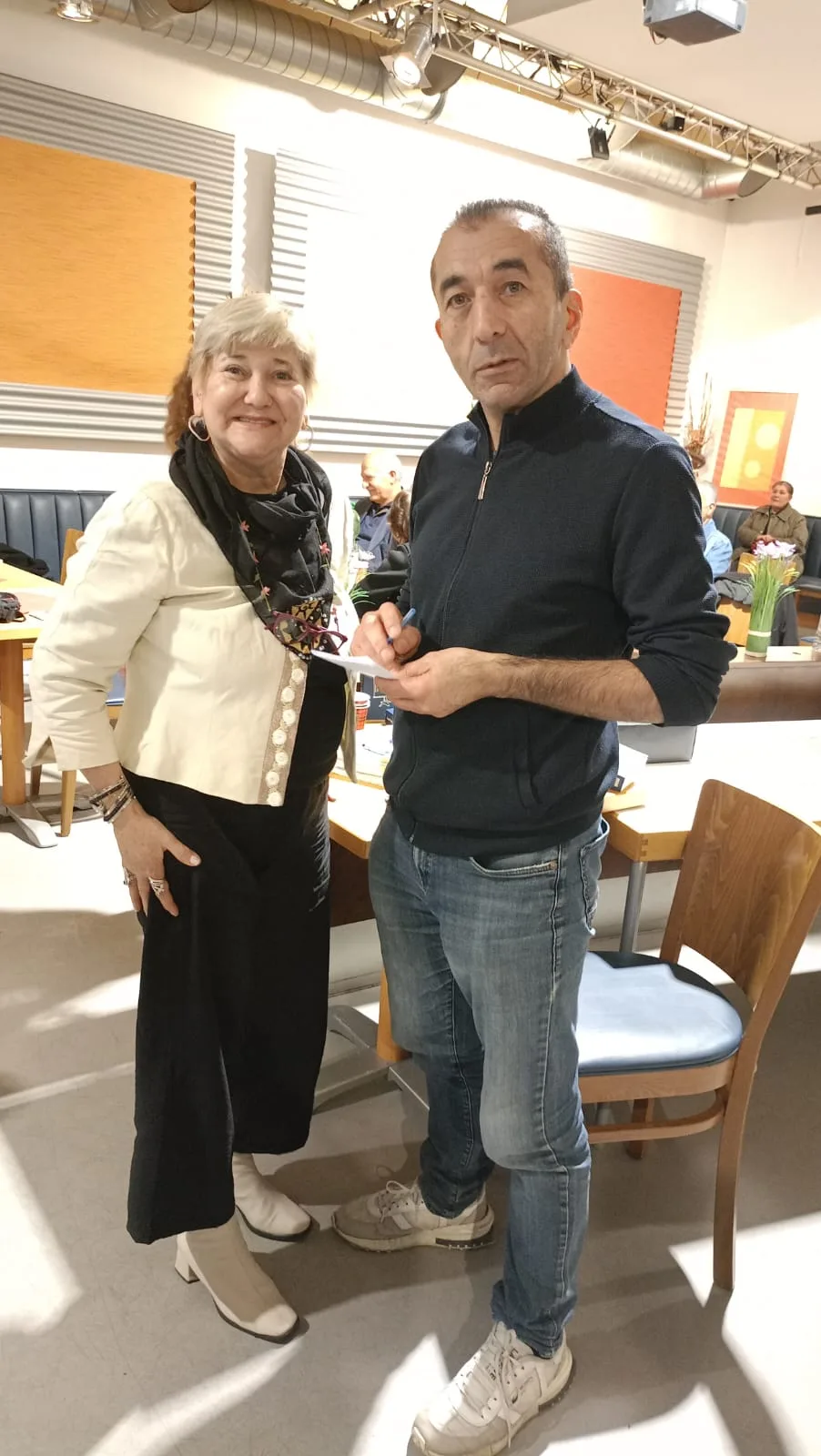 Almanya’da Yazar ve Şairler Edebiyat Etkinliğinde Buluştu