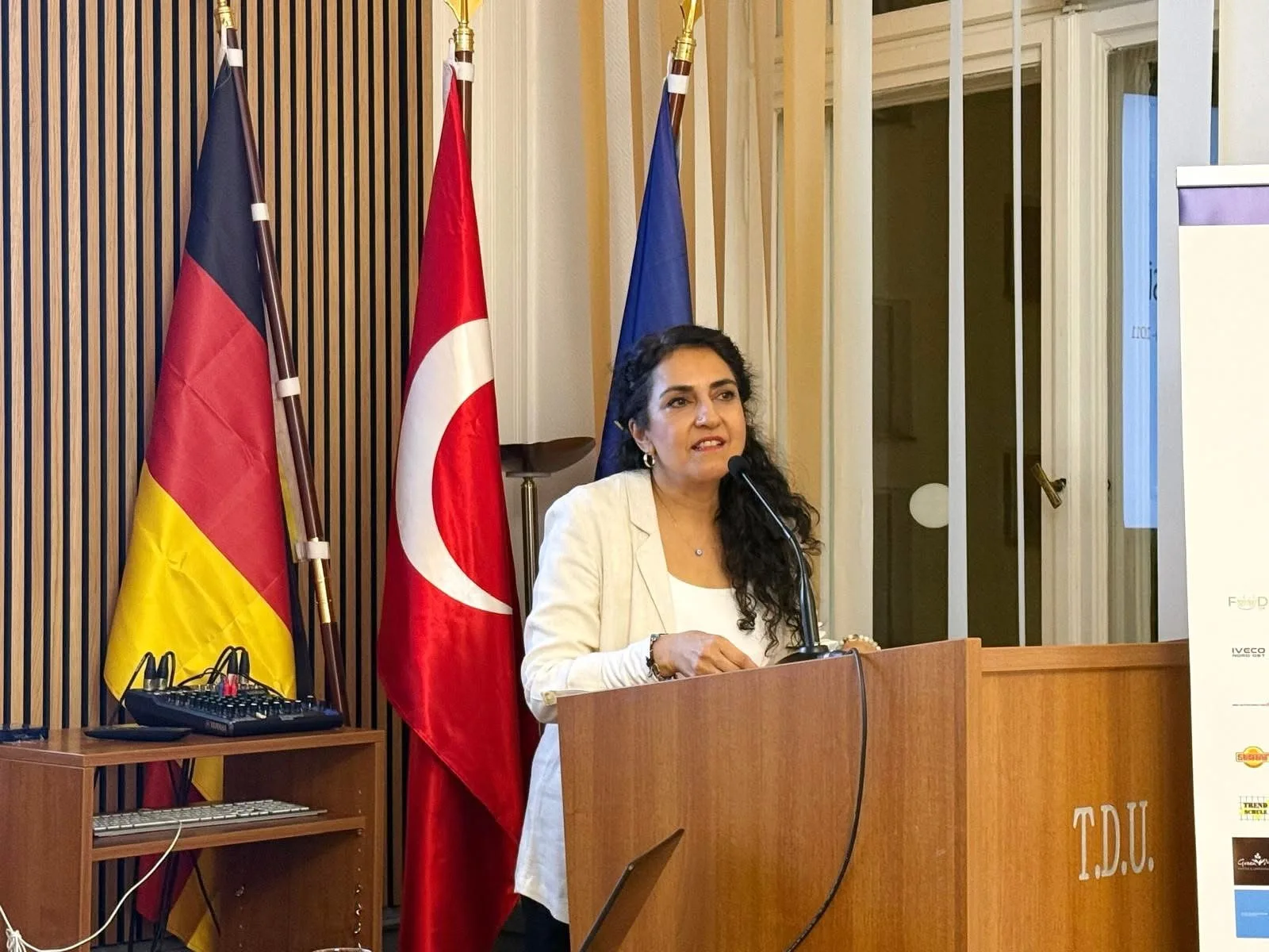 Berlin`de NSU Cinayetlerinin 14. Yılında Adalet Talebi Yeniden Dile Getirildi