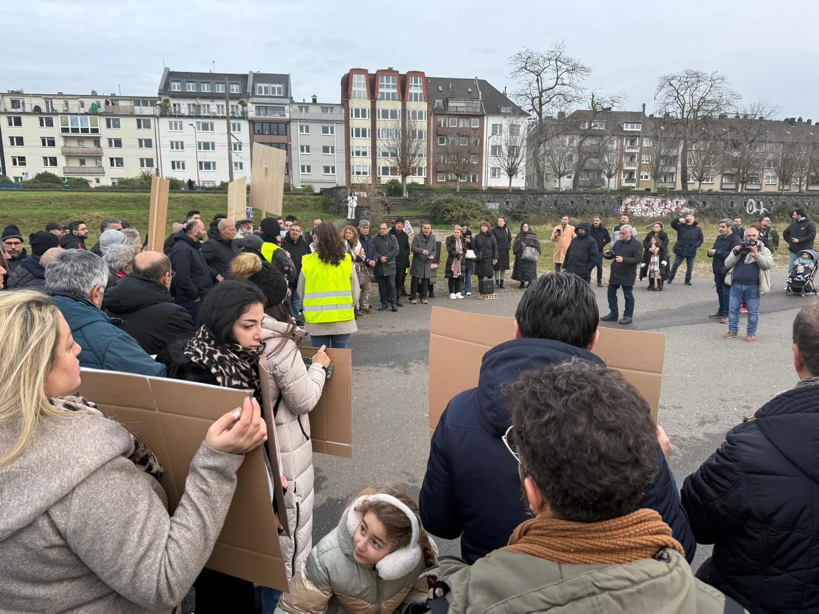 Köln’de Colani Yönetimi Protesto Edildi