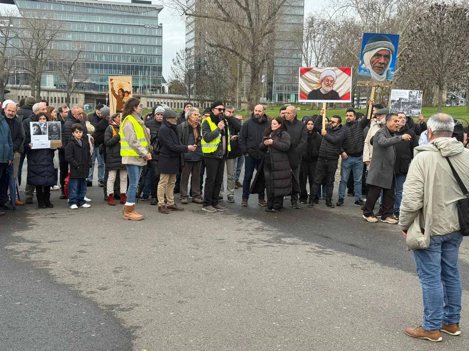 Köln’de Colani Yönetimi Protesto Edildi