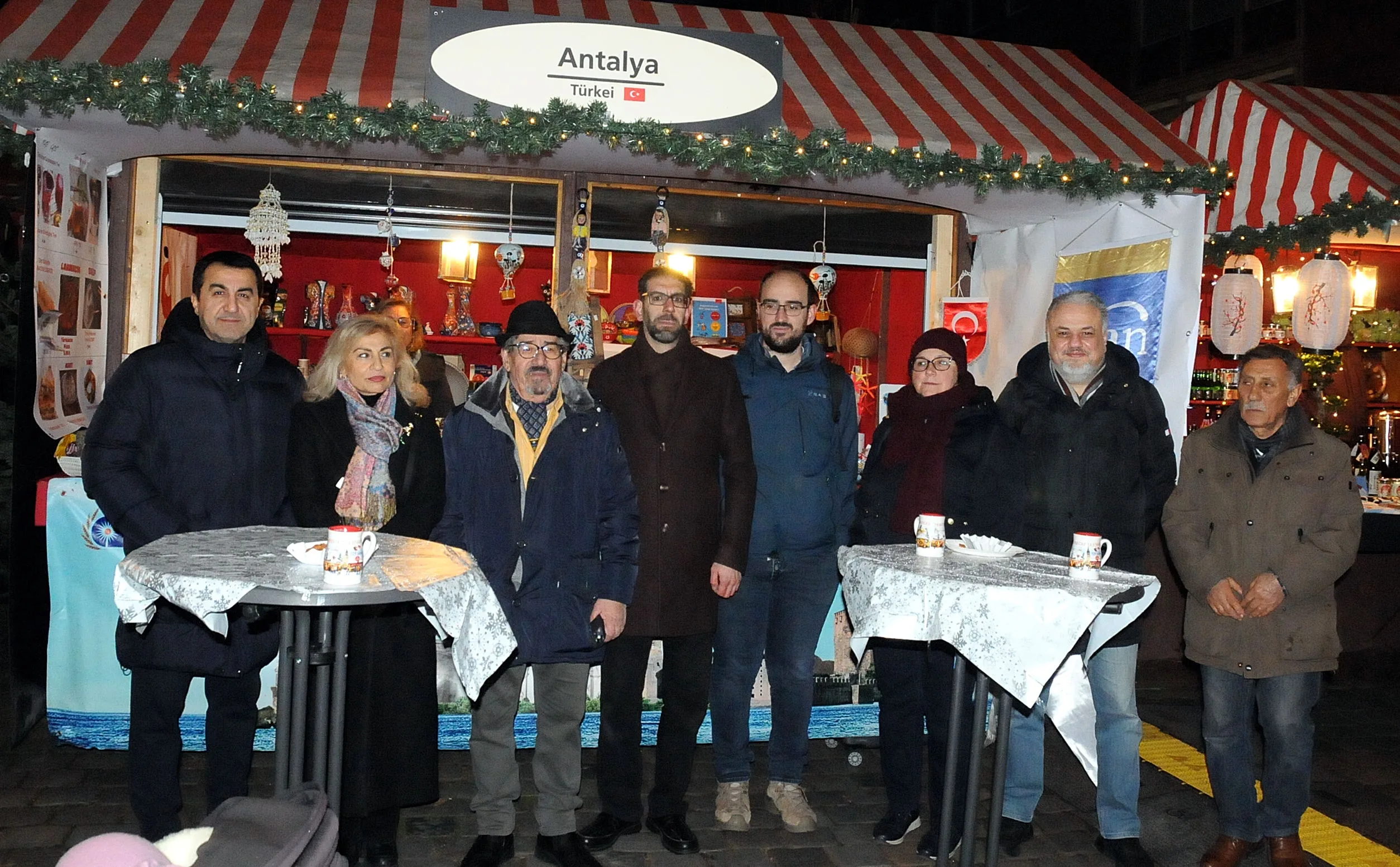 Nürnberg Noel Pazarı Açıldı: Antalya Standına Yoğun İlgi