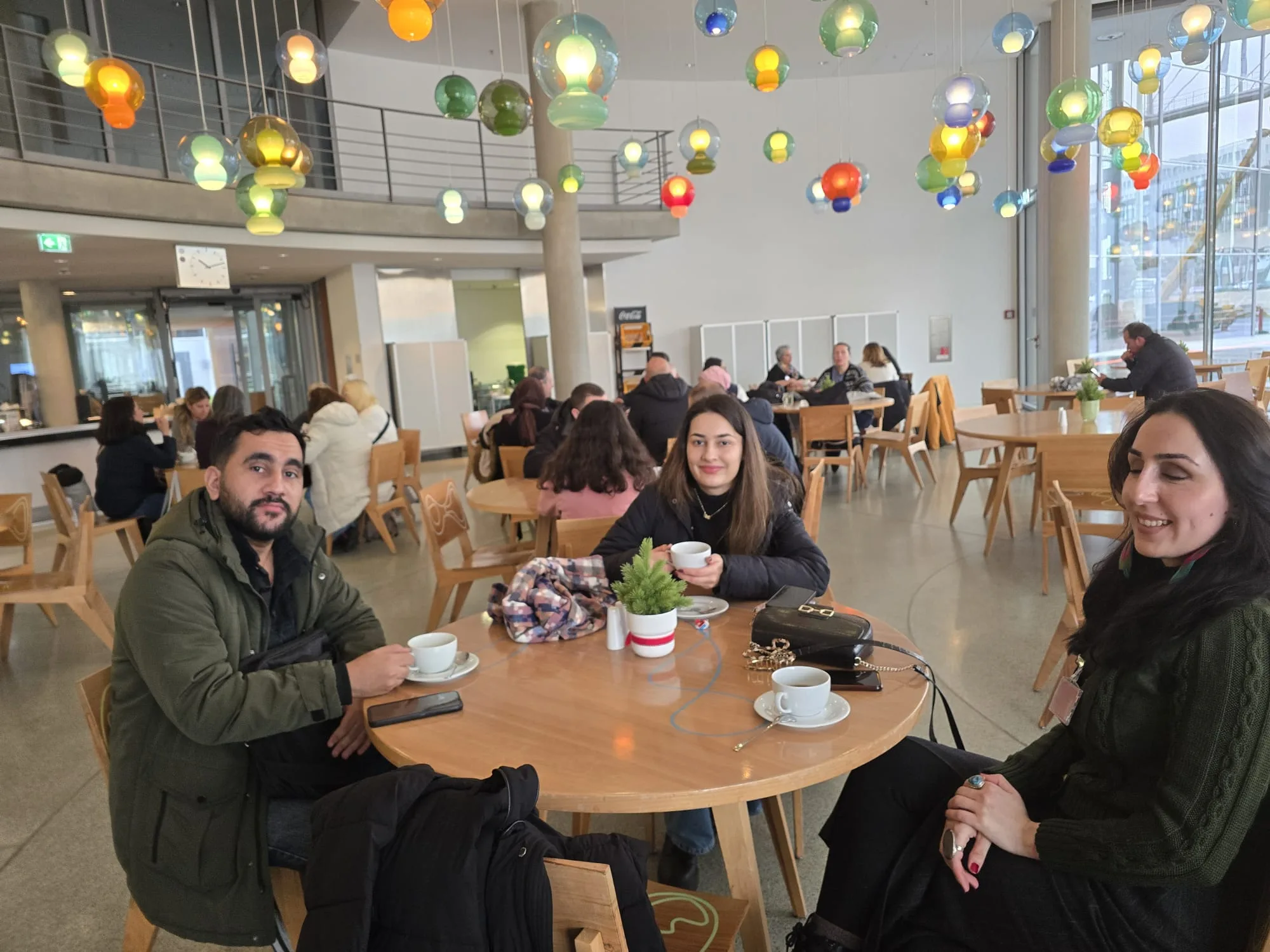 TÜRK EĞİTİM DERNEĞİ ALMAN FEDERAL MECLİSİNİ ZİYARET ETTİ