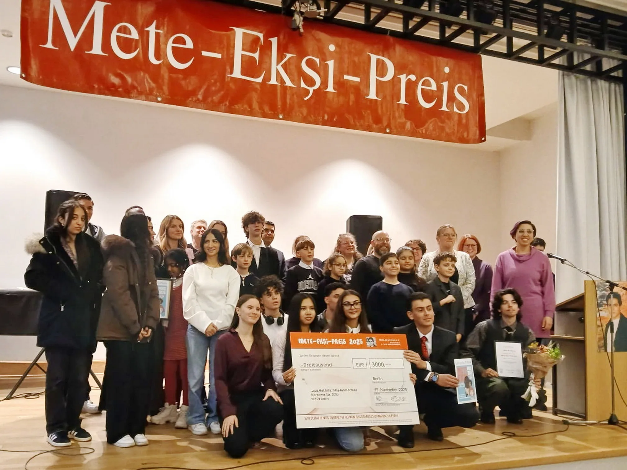 Mete Ekşi ödülünü ‘Laut.Mut.May’ adlı proje kazandı