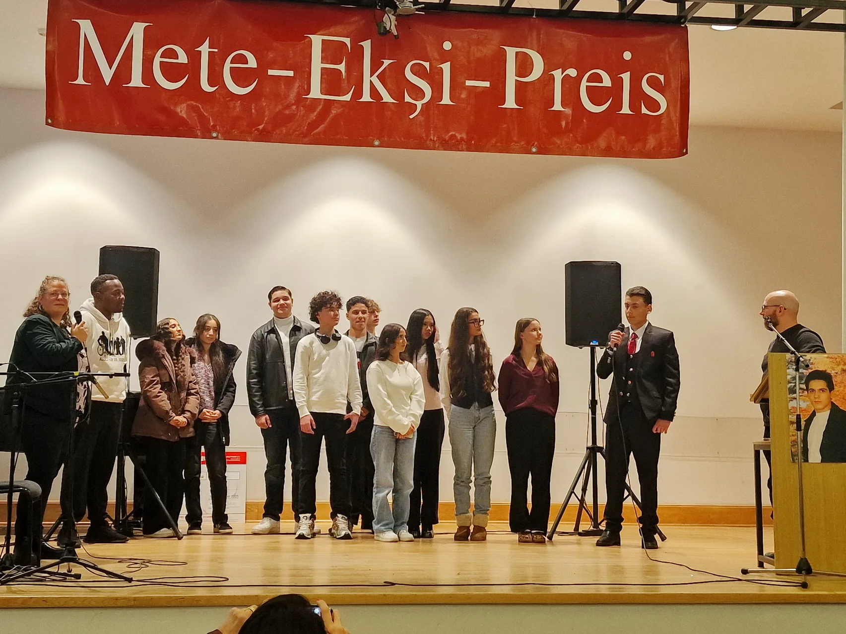 Mete Ekşi ödülünü ‘Laut.Mut.May’ adlı proje kazandı