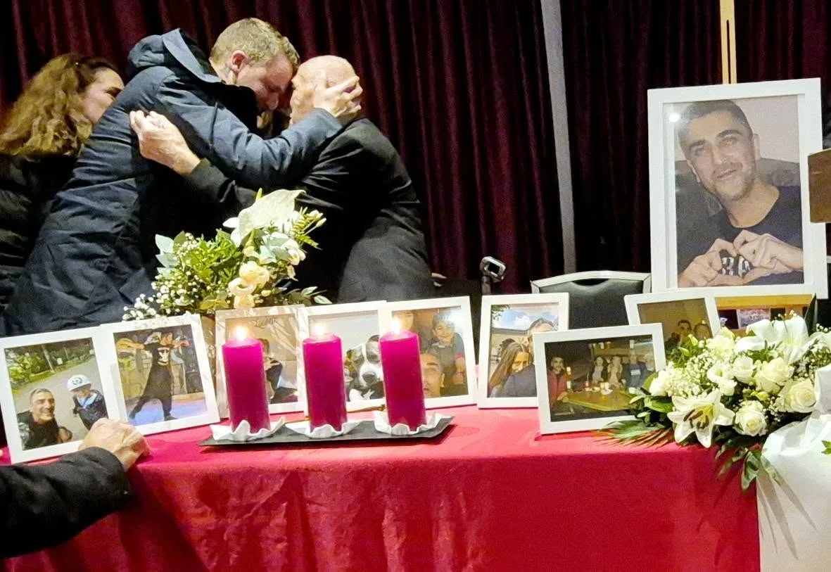 Hamburg’un sevilen isimlerinden Emrah Kula törenle Hakk’a uğurlandı