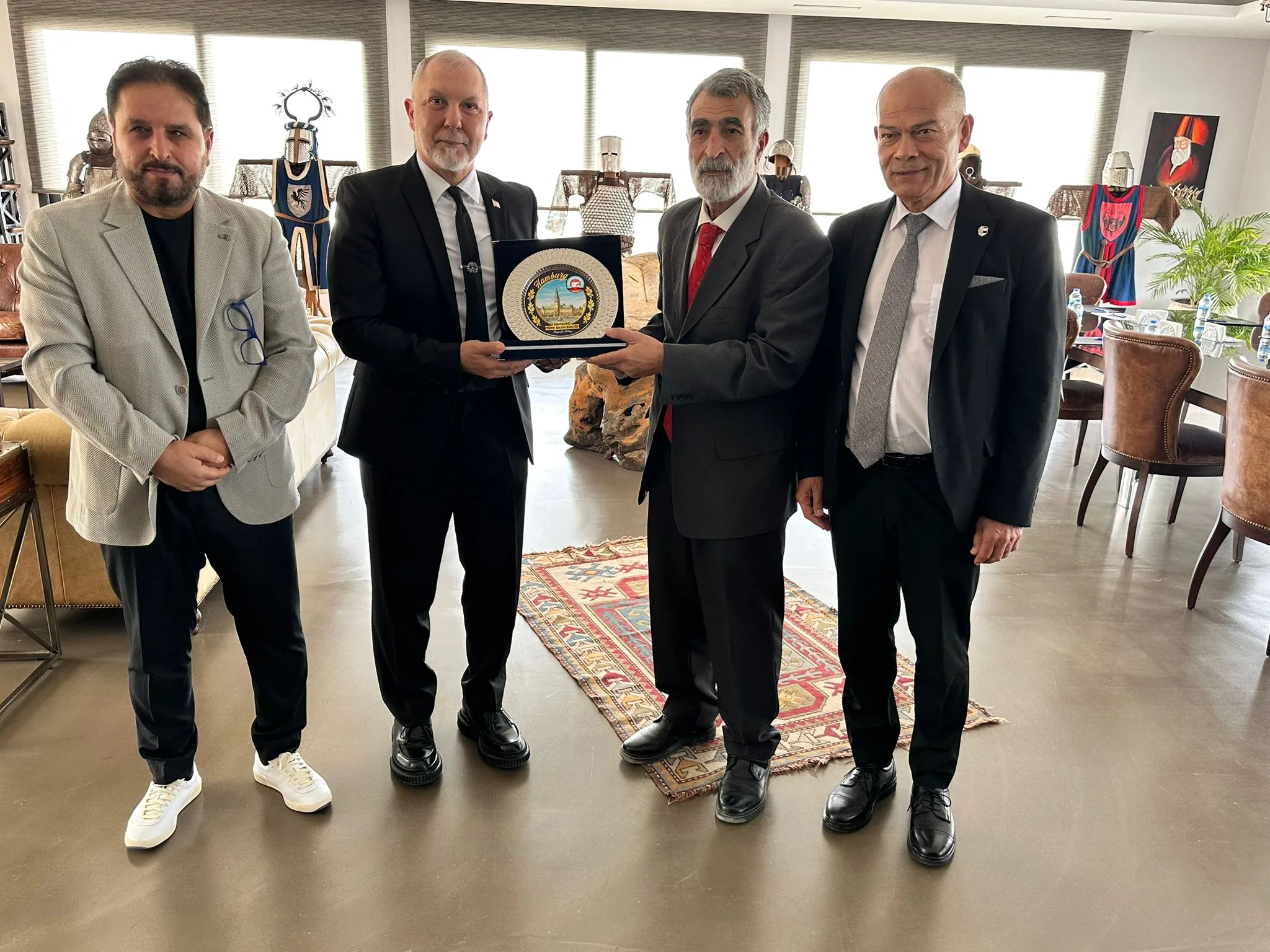 Dostluk Sofrasında Kıbrıs’a Veda