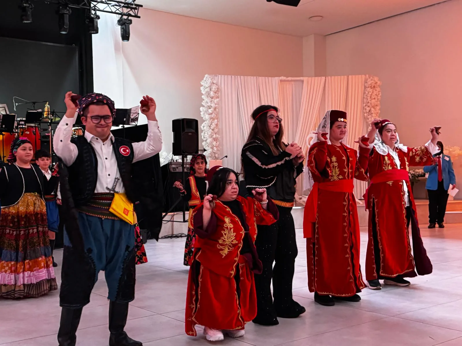 Başkonsolos Fatma Taşan-Cebeci: “Her Sağlıklı Birey Engelli Adayıdır”