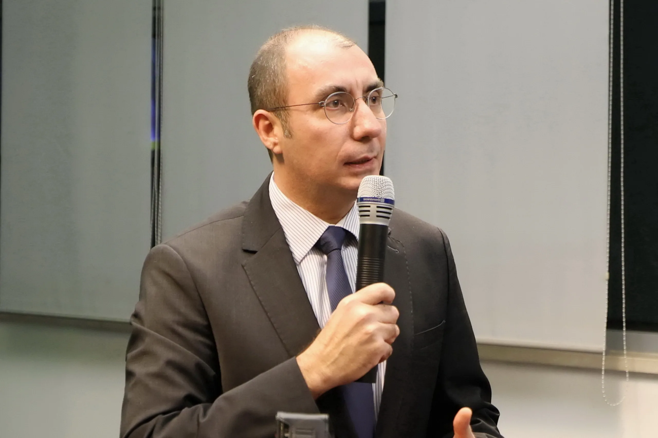 Berlin Yunus Emre Enstitüsü’nün ‘Bavula Sığmayanlar ‘Söyleşisi Yoğun İlgi Gördü