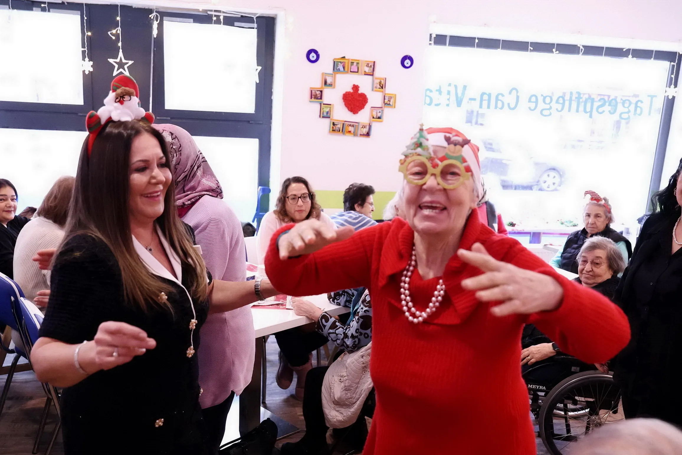 Can-Vital Bakımevi’nde Geleneksel Noel Yemeği