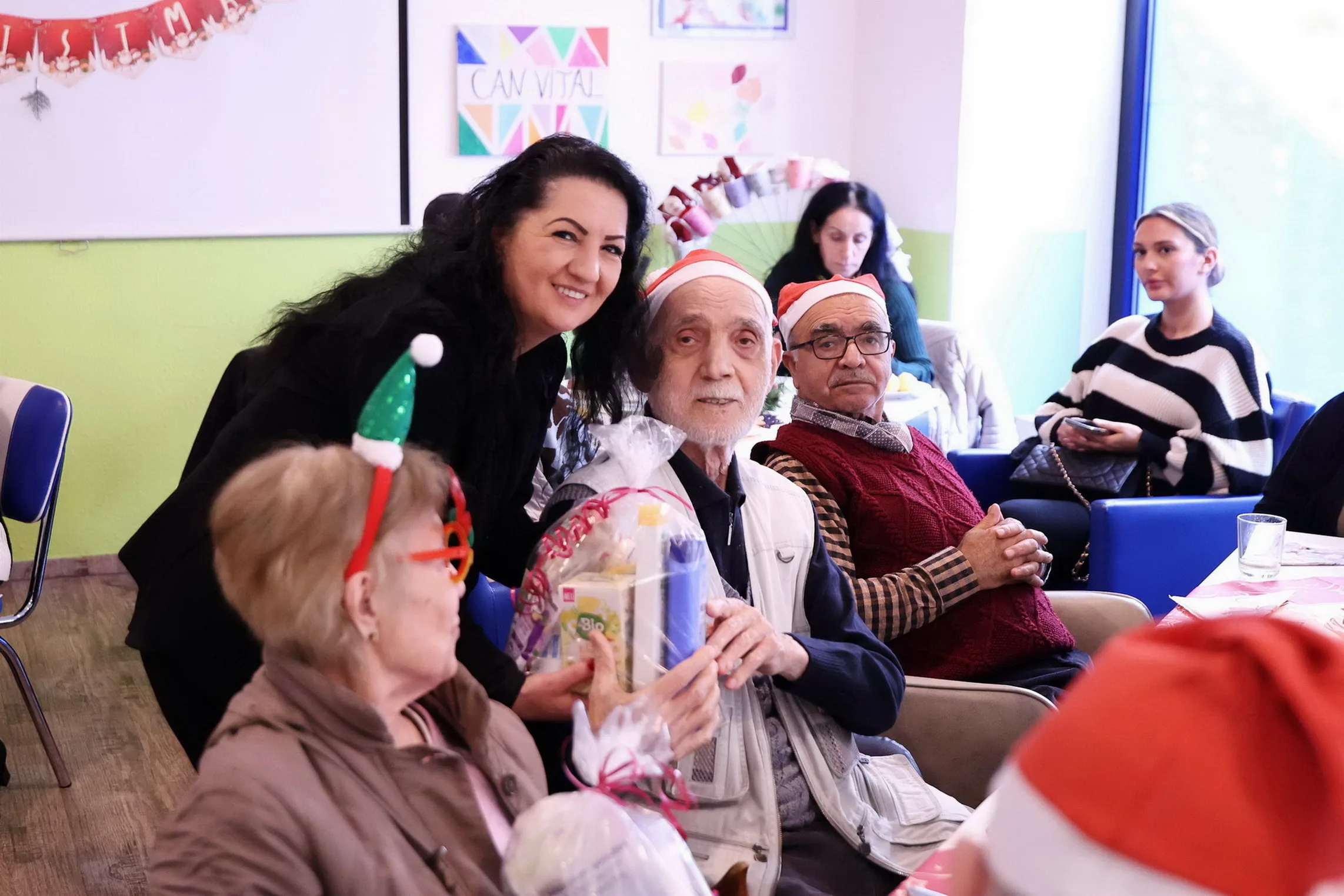 Can-Vital Bakımevi’nde Geleneksel Noel Yemeği
