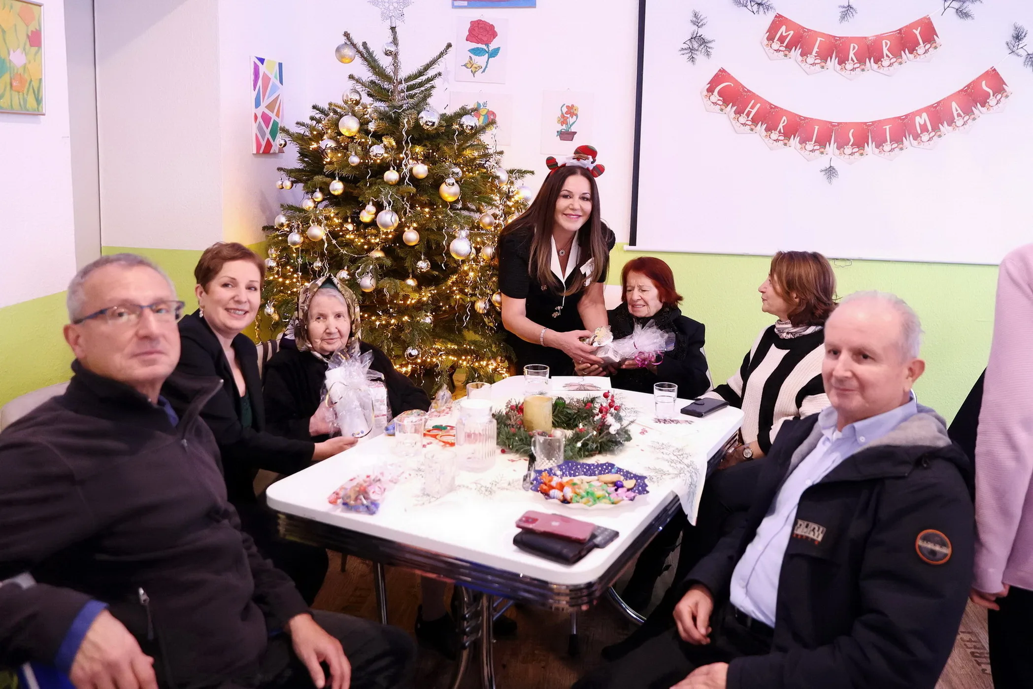 Can-Vital Bakımevi’nde Geleneksel Noel Yemeği