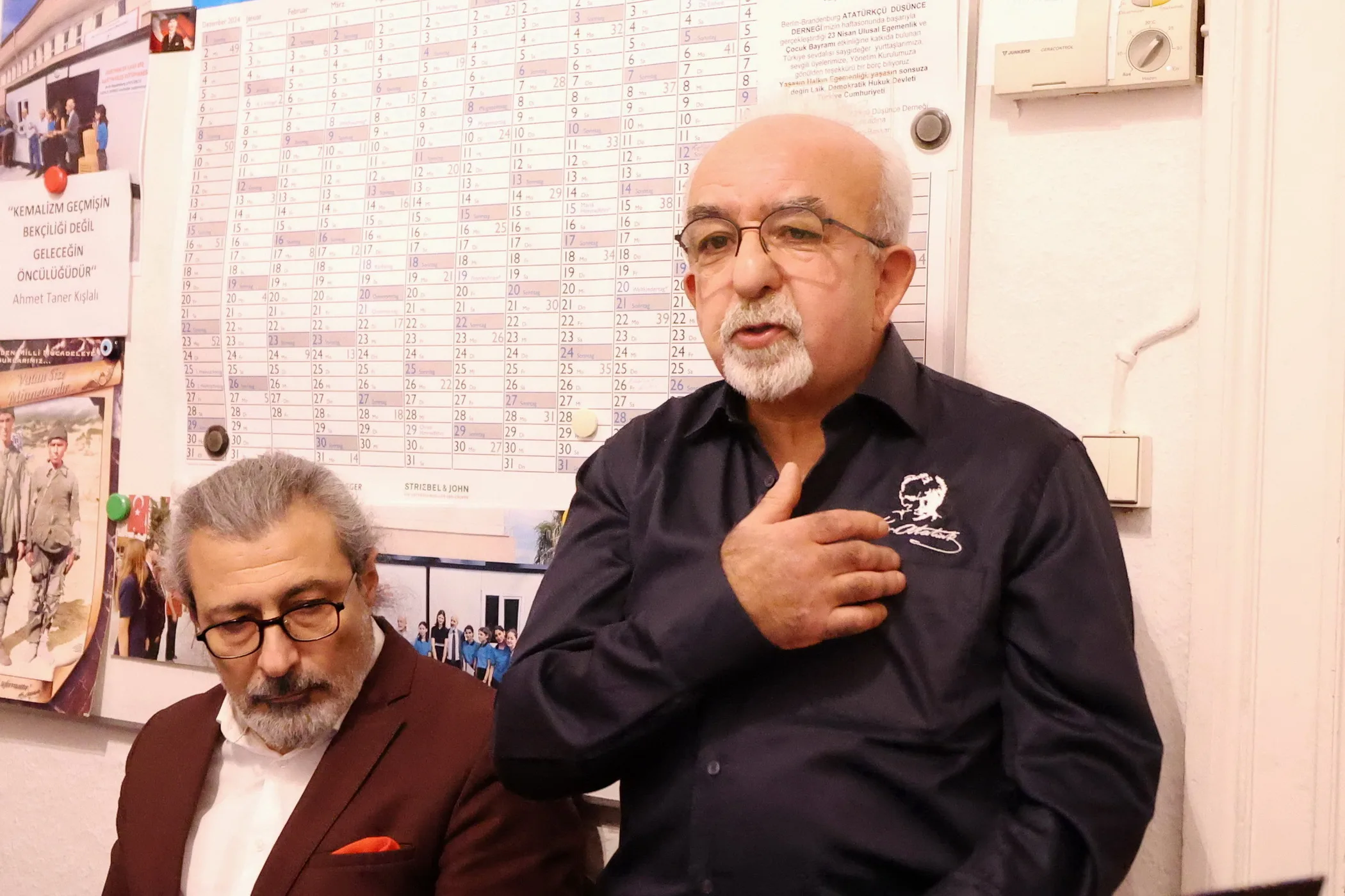 Şair Ali Kemal Aksoy’dan Berlin’de Duygu Dolu Şiir ve Müzik Akşamı