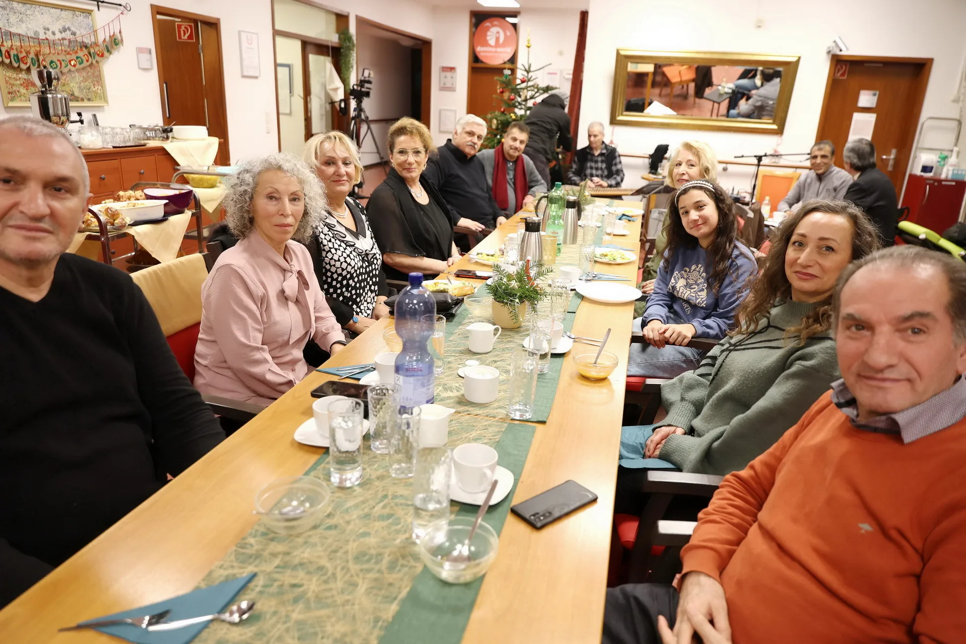 Gönülden Nağmeler Türk Müziği Korosu’ndan Berlin’de Noel ve Yeni Yıl Yemeği