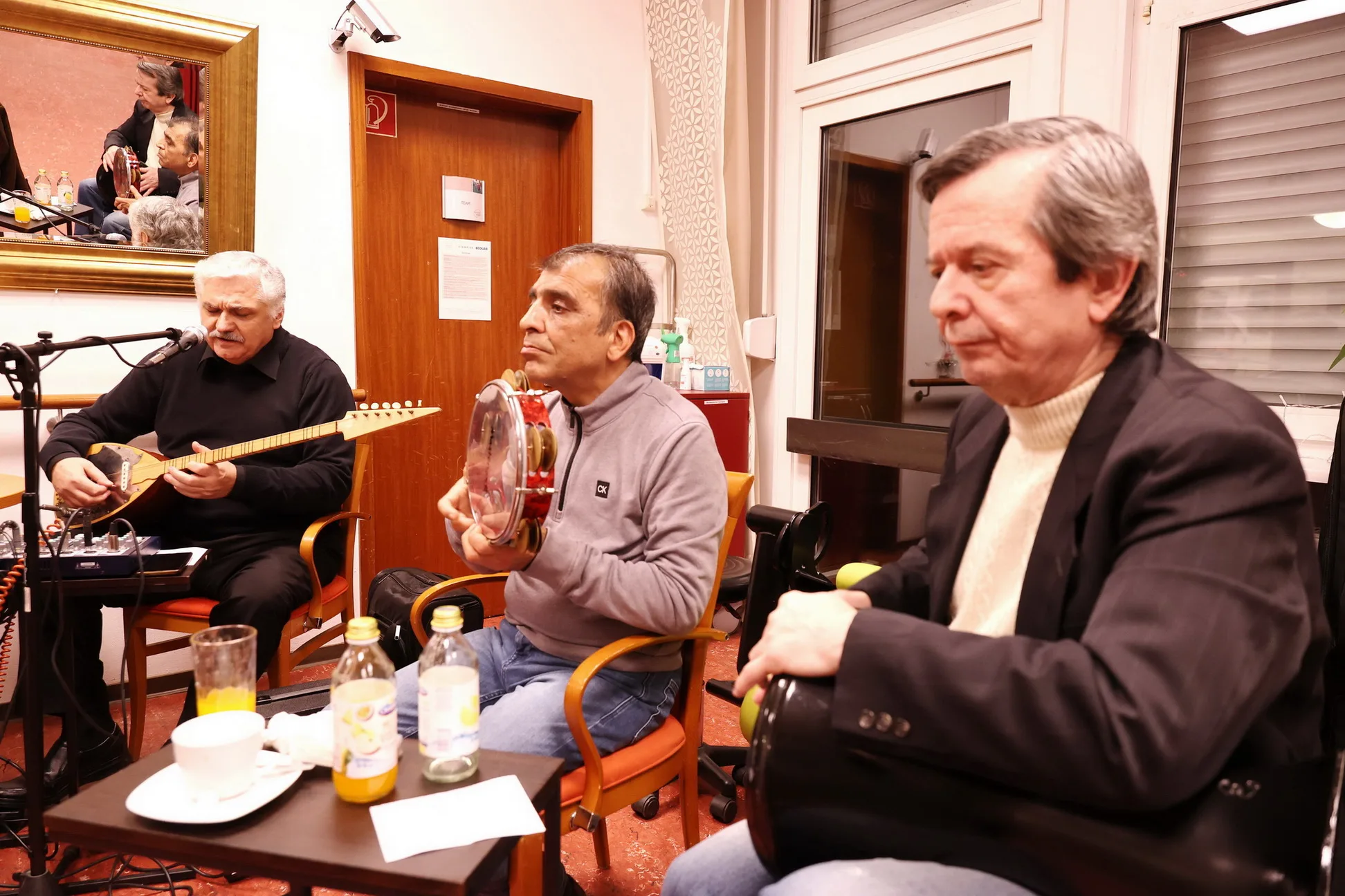 Gönülden Nağmeler Türk Müziği Korosu’ndan Berlin’de Noel ve Yeni Yıl Yemeği