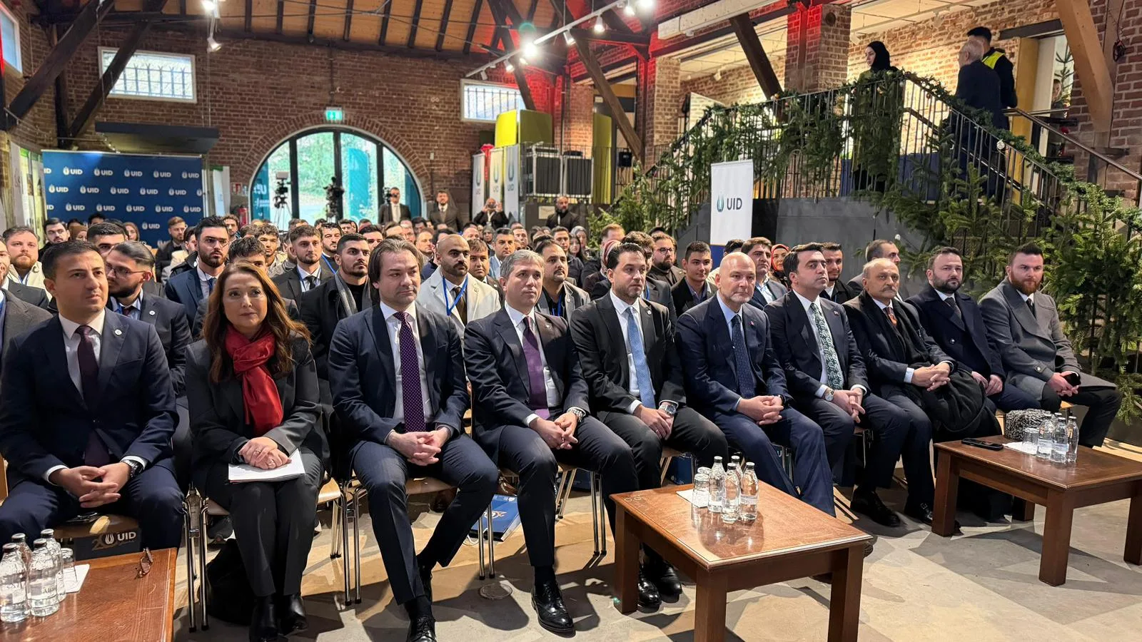 YTB'den Irkçılıkla Çok Yönlü Mücadele Yaklaşımı