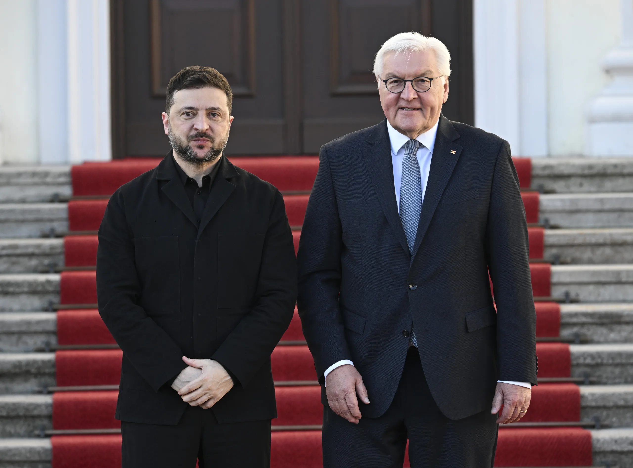 Zelenski Berlin’de Diplomasi Trafiğini Sürdürdü