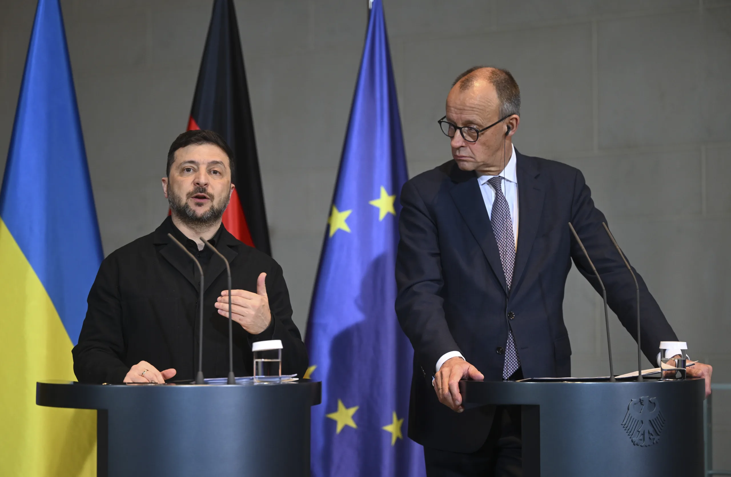 Zelenski Berlin’de Diplomasi Trafiğini Sürdürdü