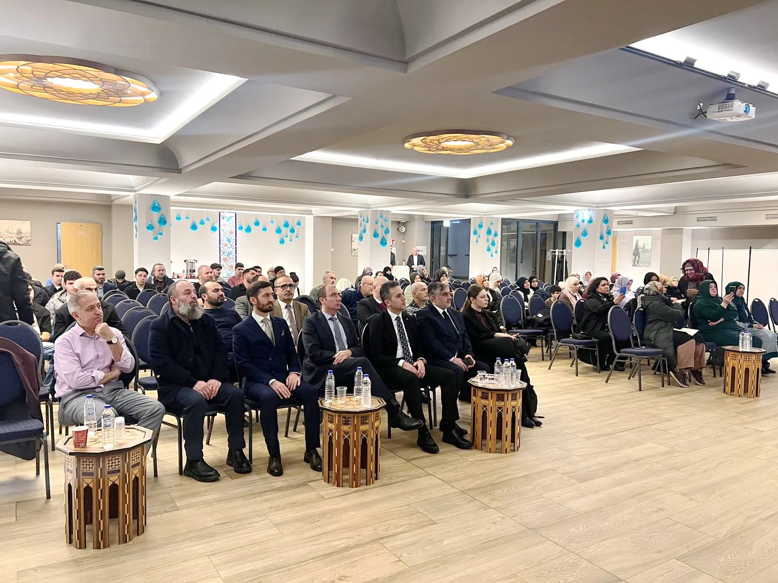 Yeşilay’dan Berlin’de Bağımlılıkla Mücadele Konferansı