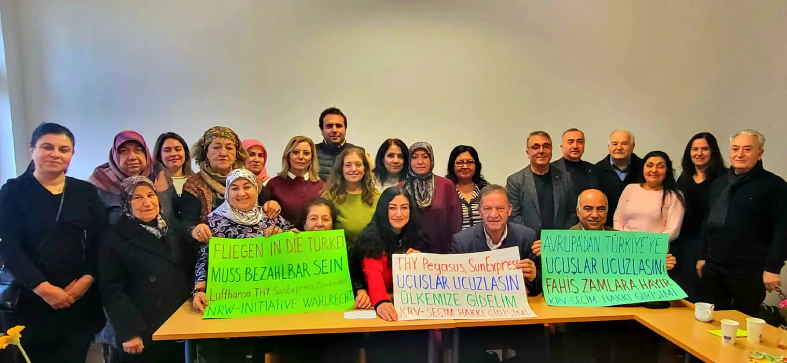 Türk ve Alman Yetkililere Çağrı: “Türkiye’ye Uçuşlar Ucuzlasın!”