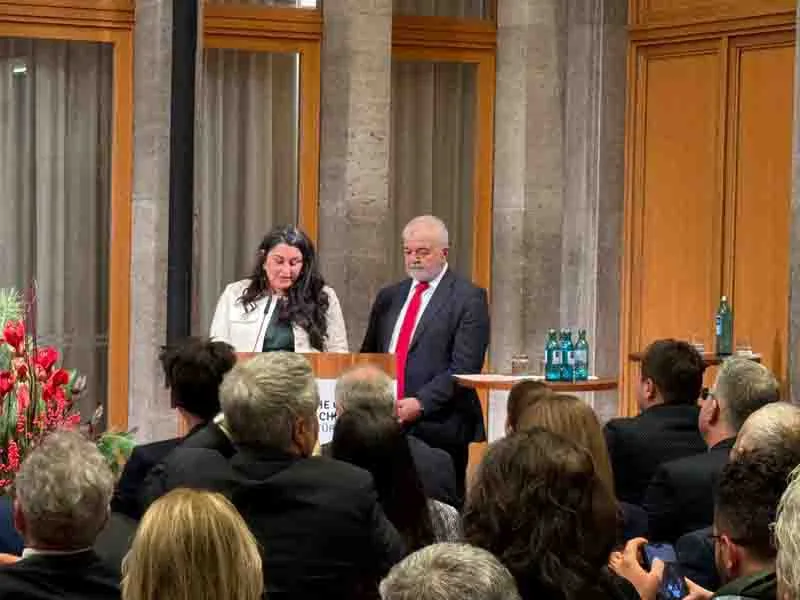 Almanya Türk Toplumu Berlin’de 30. Yıl Coşkusunu Kutladı