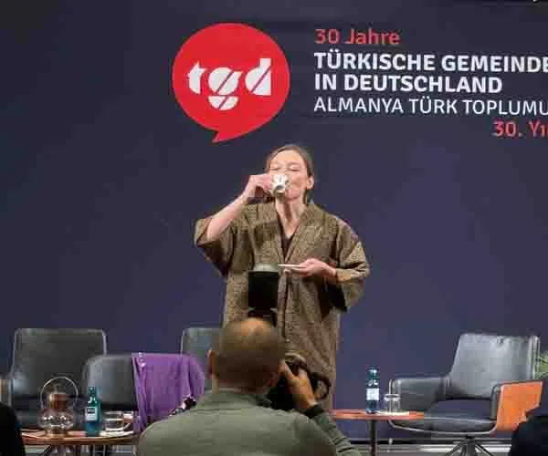 Almanya Türk Toplumu Berlin’de 30. Yıl Coşkusunu Kutladı