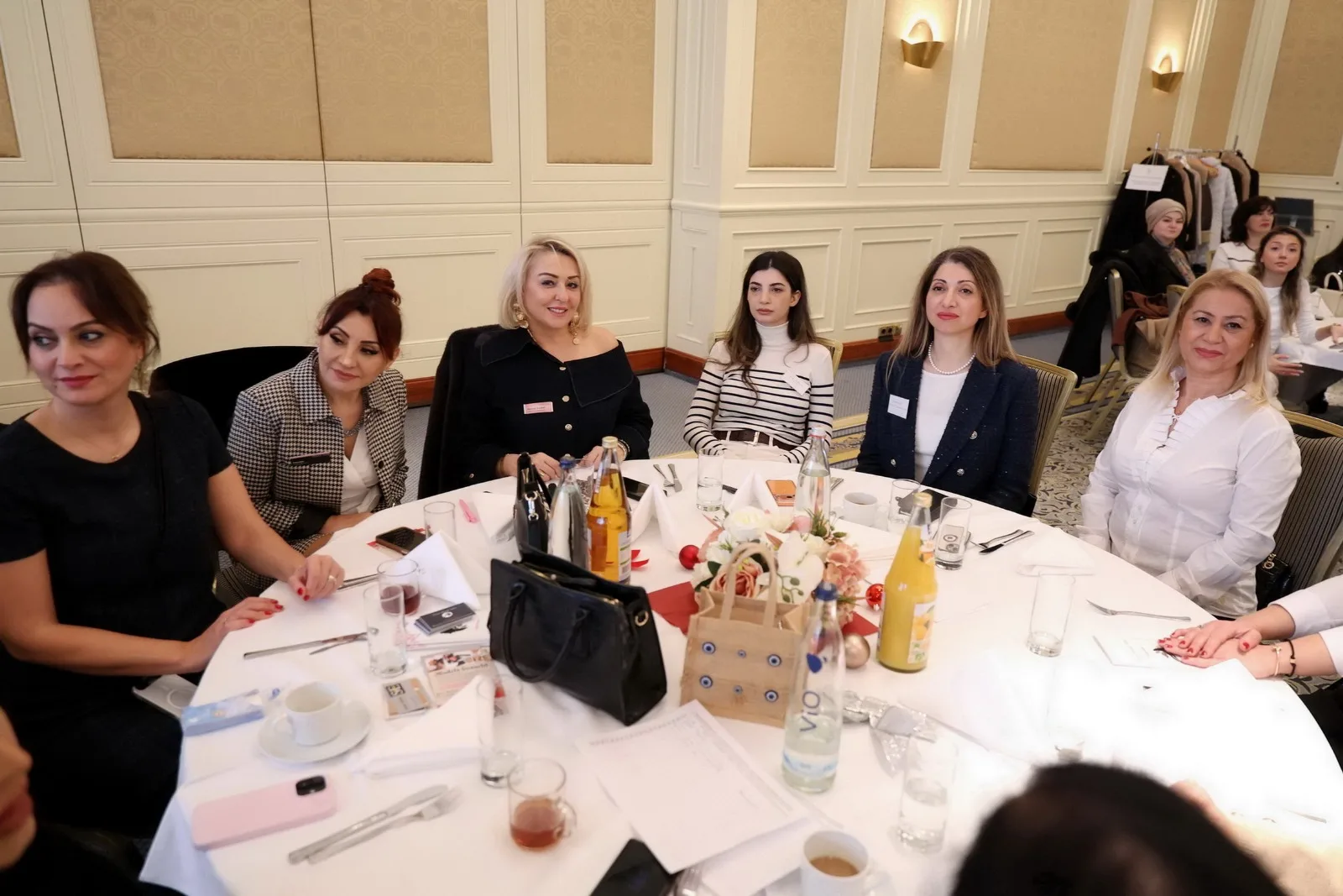 Berlinli Güçlü Kadınlar Platformu Kahvaltıda Buluştu