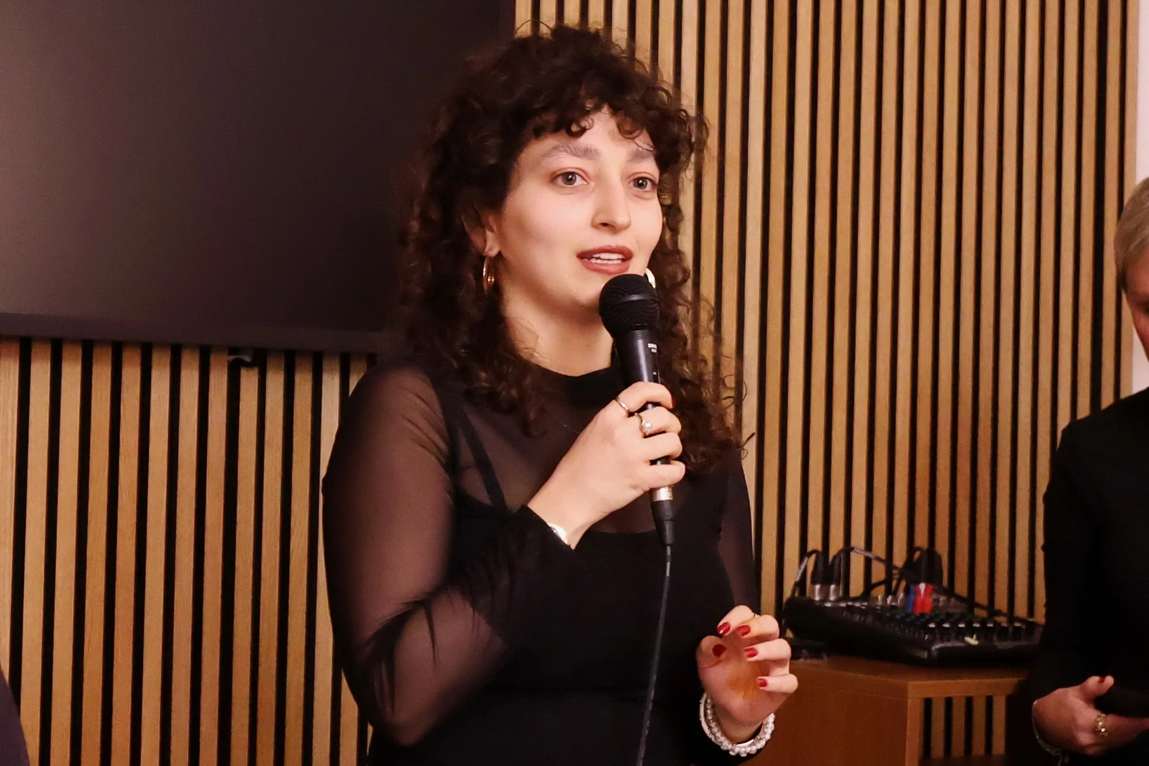 "Türkiye’de İfade Özgürlüğü ve Kadın Hakları Diplerde"